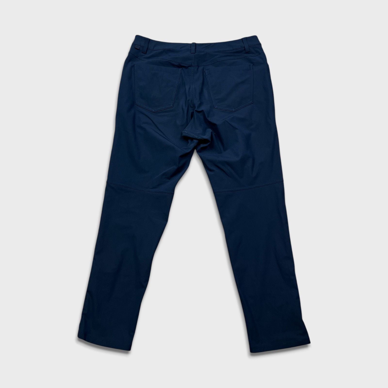 Lululemon Lululemon ABC Pant Slim Warpstreme 32x36 Casual Trousers Size US 36 / EU 52 - 5 Thumbnail
