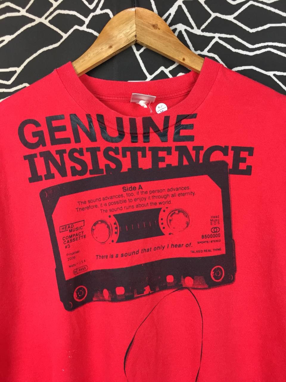 Vintage Vtg HEAD Japan Genuine Insistence Cassette Tape Graphic Tee Size US L / EU 52-54 / 3 - 3 Thumbnail