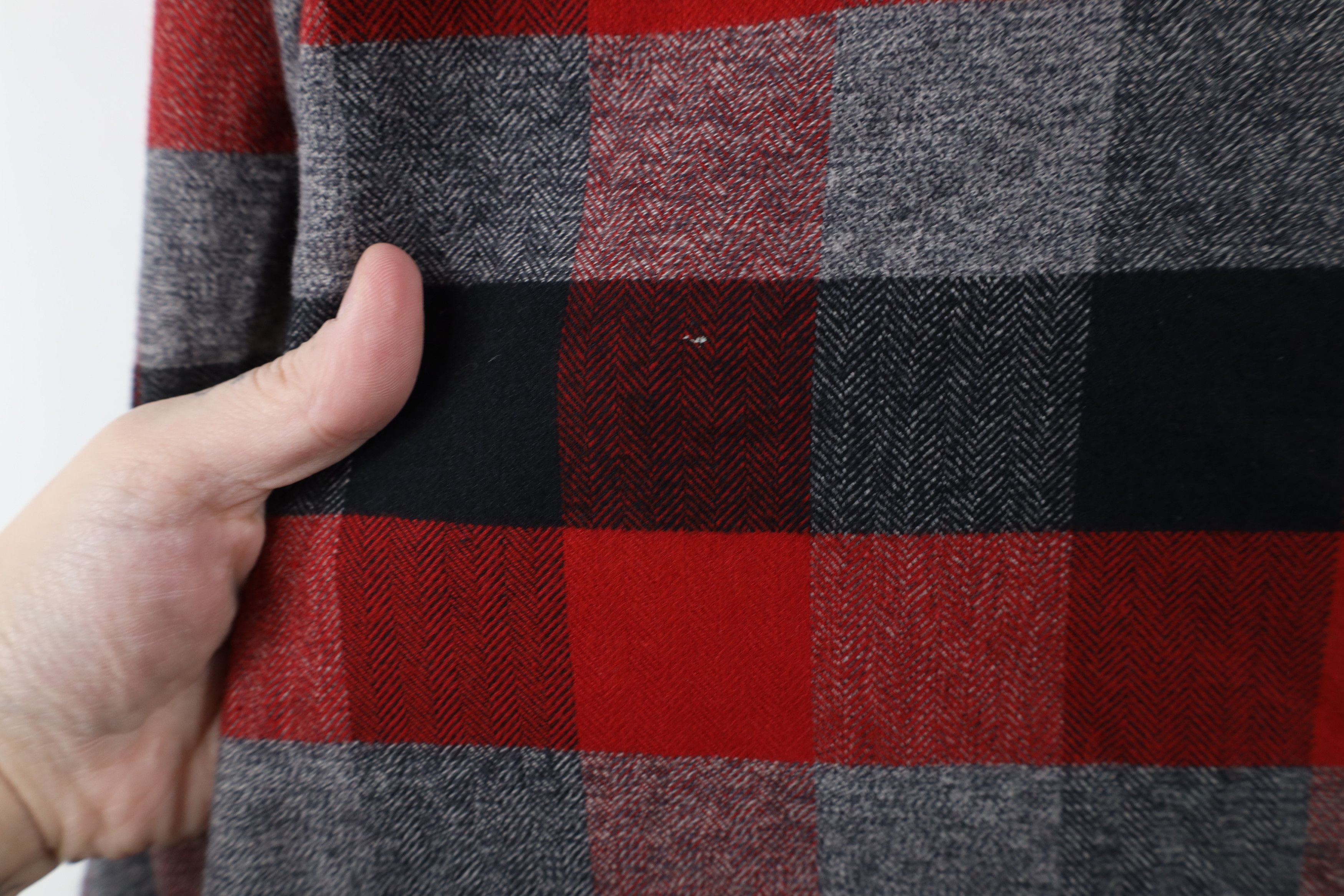 Vintage Vintage Y2K Streetwear Collared Button Down Shirt Plaid Size US XL / EU 56 / 4 - 4 Thumbnail