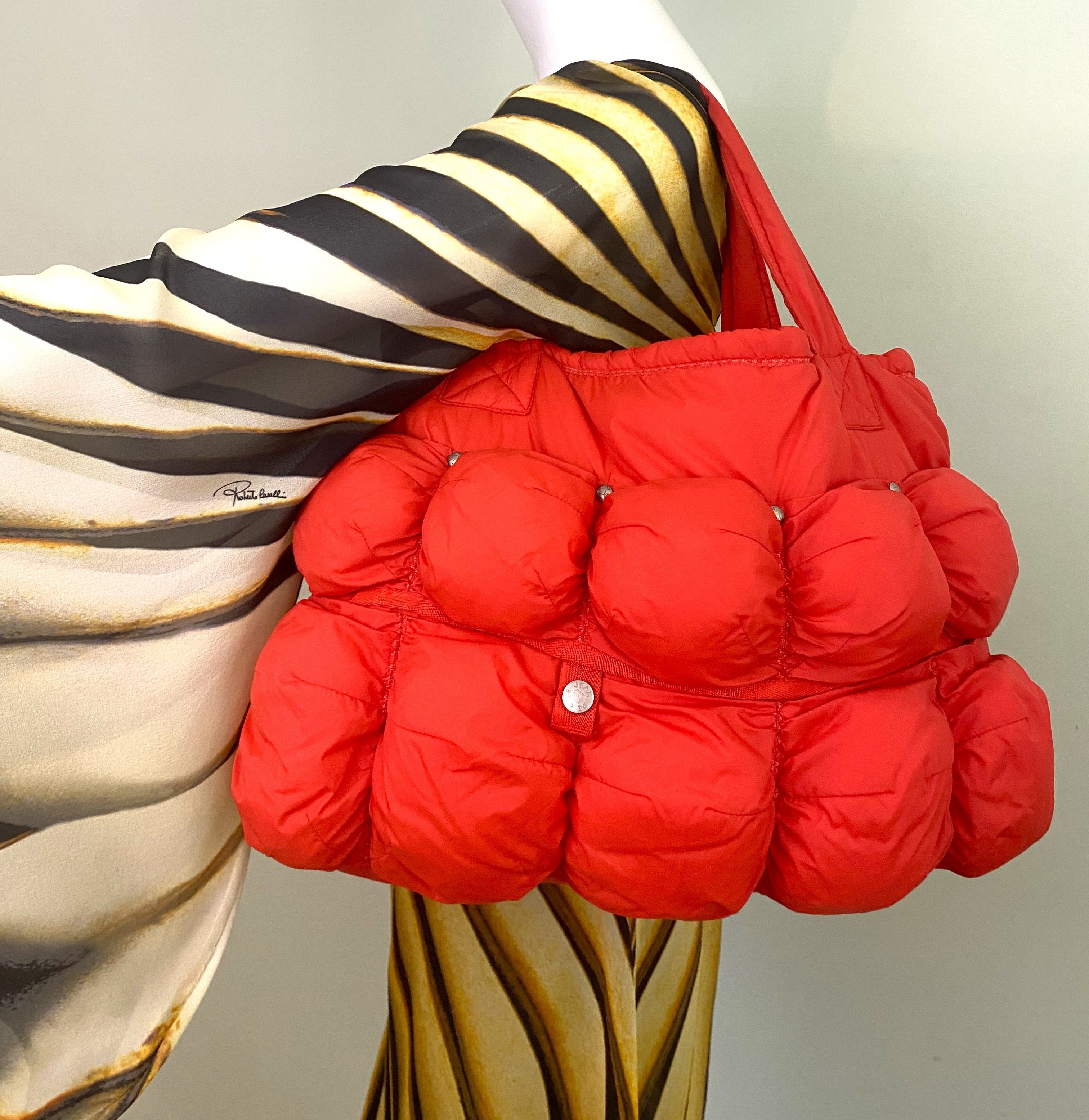 Marithe + Francois Girbaud Marithé François Girbaud Pokachu Pocket Puffer Shoulder Bag Size ONE SIZE - 2 Thumbnail
