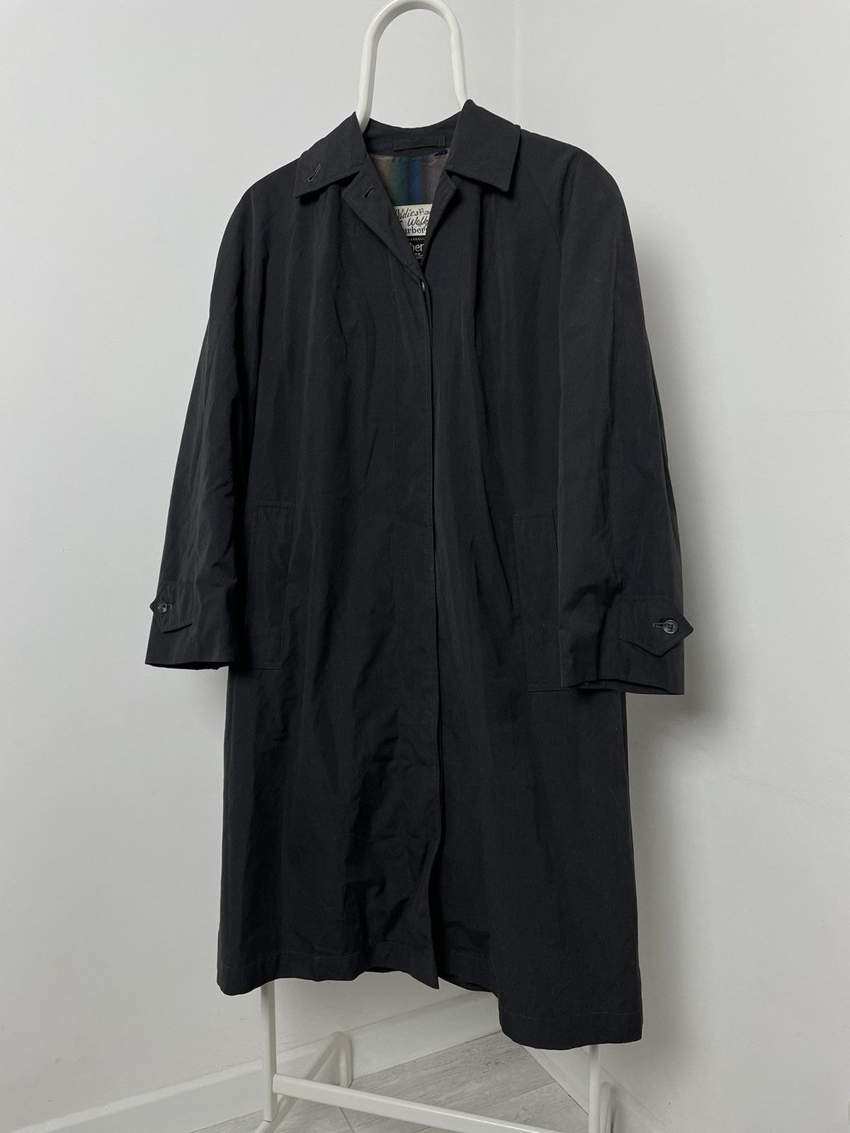 Burberry Burberry’s Tench Coat Vintage Black Cotton Size US M / EU 48-50 / 2 - 2 Thumbnail