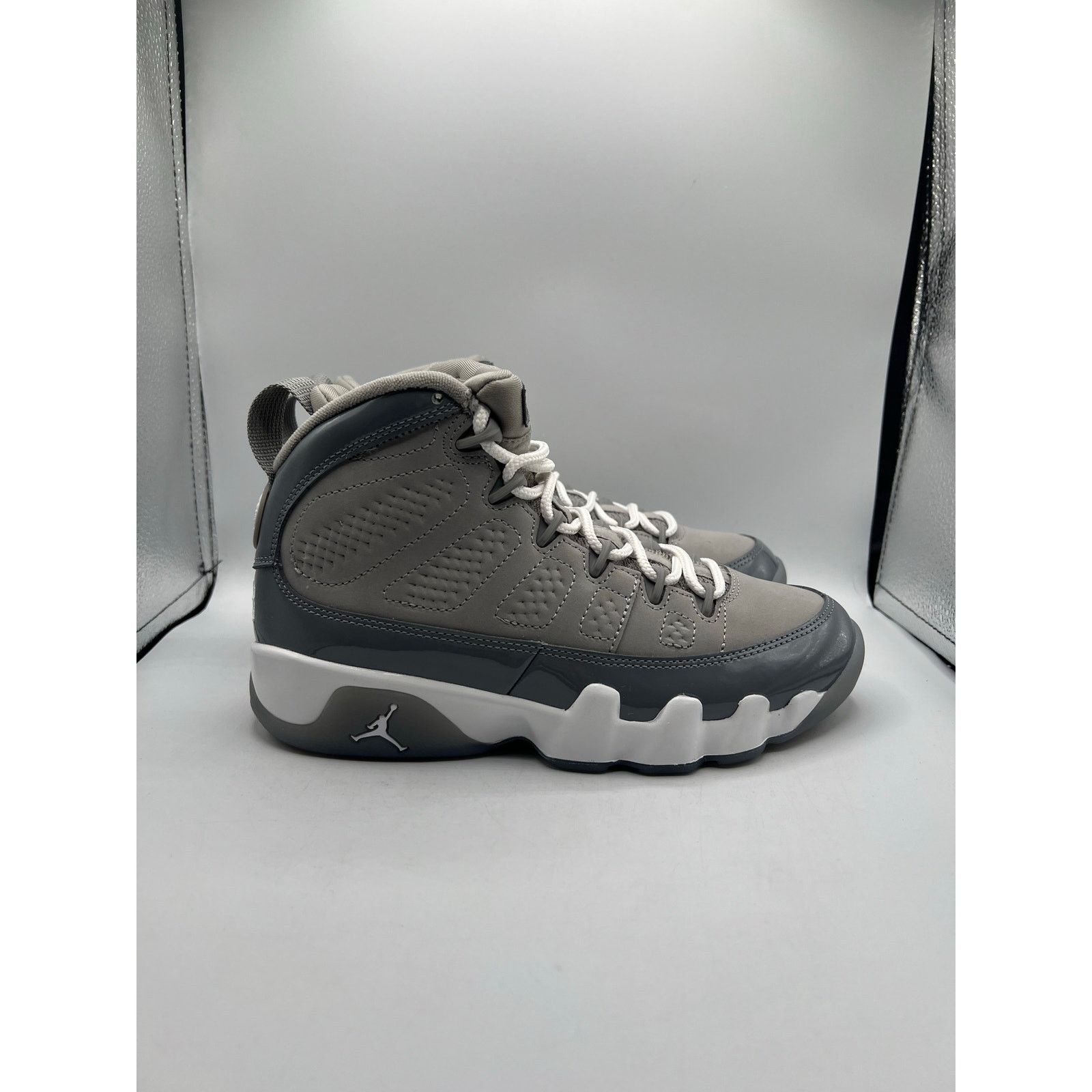 Jordan Brand Air Jordan 9 Retro “Cool Grey” 2025 size 4 men’s Size US 5.5 / IT 35.5 - 3 Thumbnail