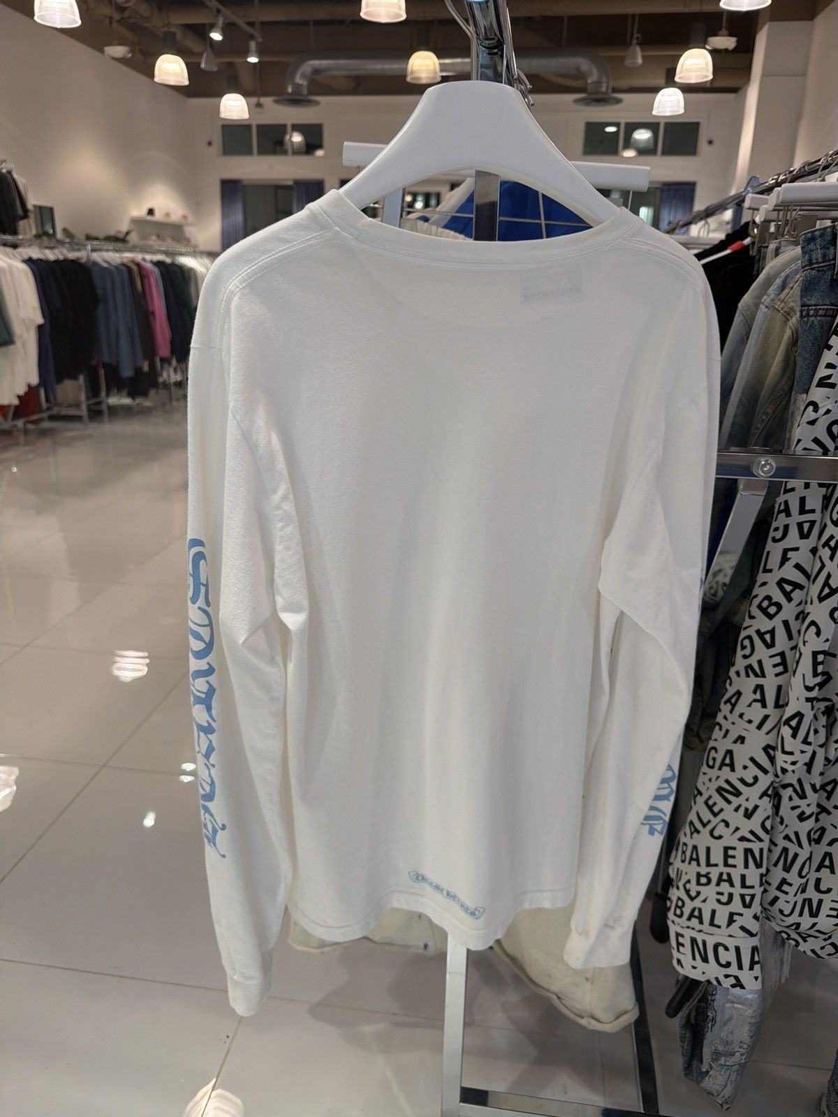 Chrome Hearts Chrome Hearts Light Blue Neck Logo White L/S Size US M / EU 48-50 / 2 - 2 Thumbnail