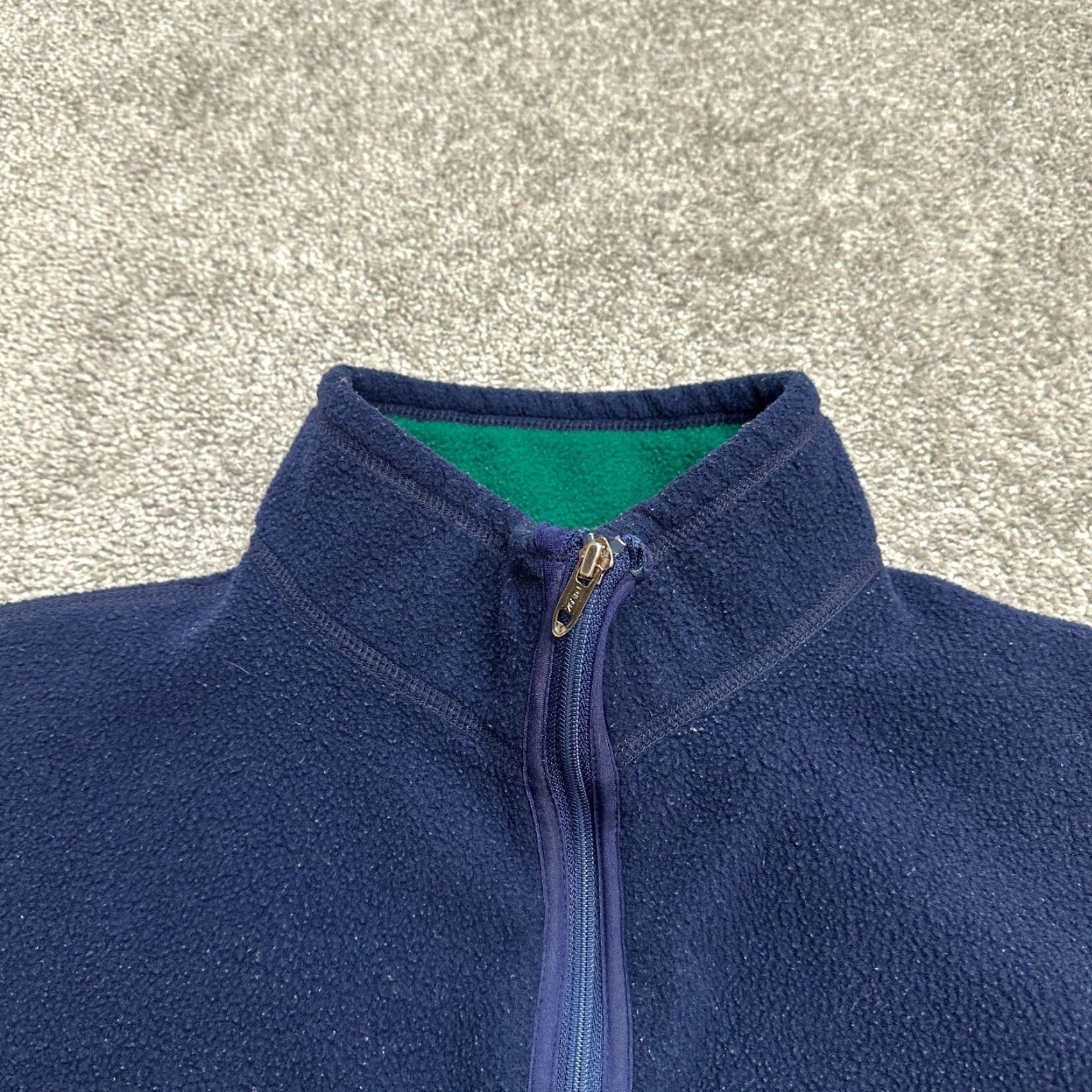 Vintage Unbranded Fleece Vest Jacket Mens Large Navy Blue Full Zip Pocket Outdoor Casual Size US L / EU 52-54 / 3 - 3 Thumbnail