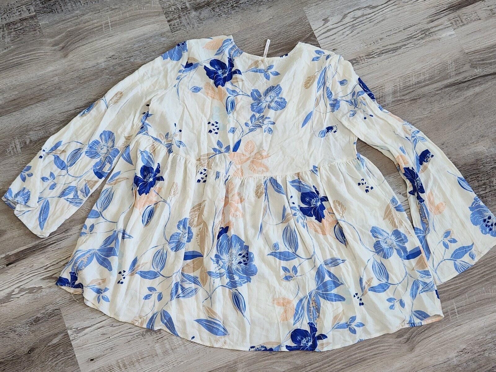 Free People Free People Shirt Small Long Bell Sleeves Blue Floral Blouse Size S / US 4 / IT 40 - 2 Thumbnail