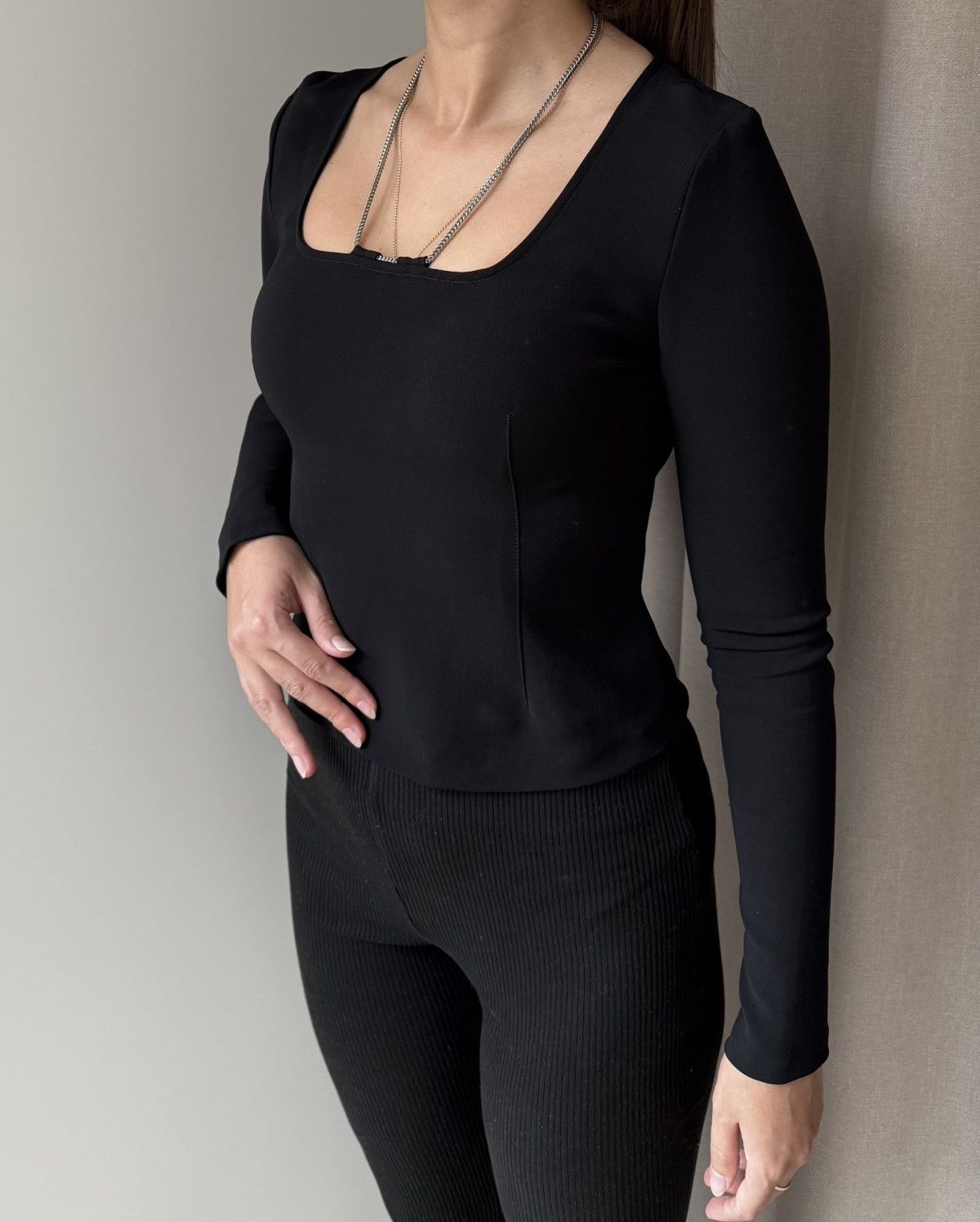 1017 ALYX 9SM 1017 ALYX 9SM Black T-Shirt Long Sleeve Size M / US 6-8 / IT 42-44 - 1 Thumbnail
