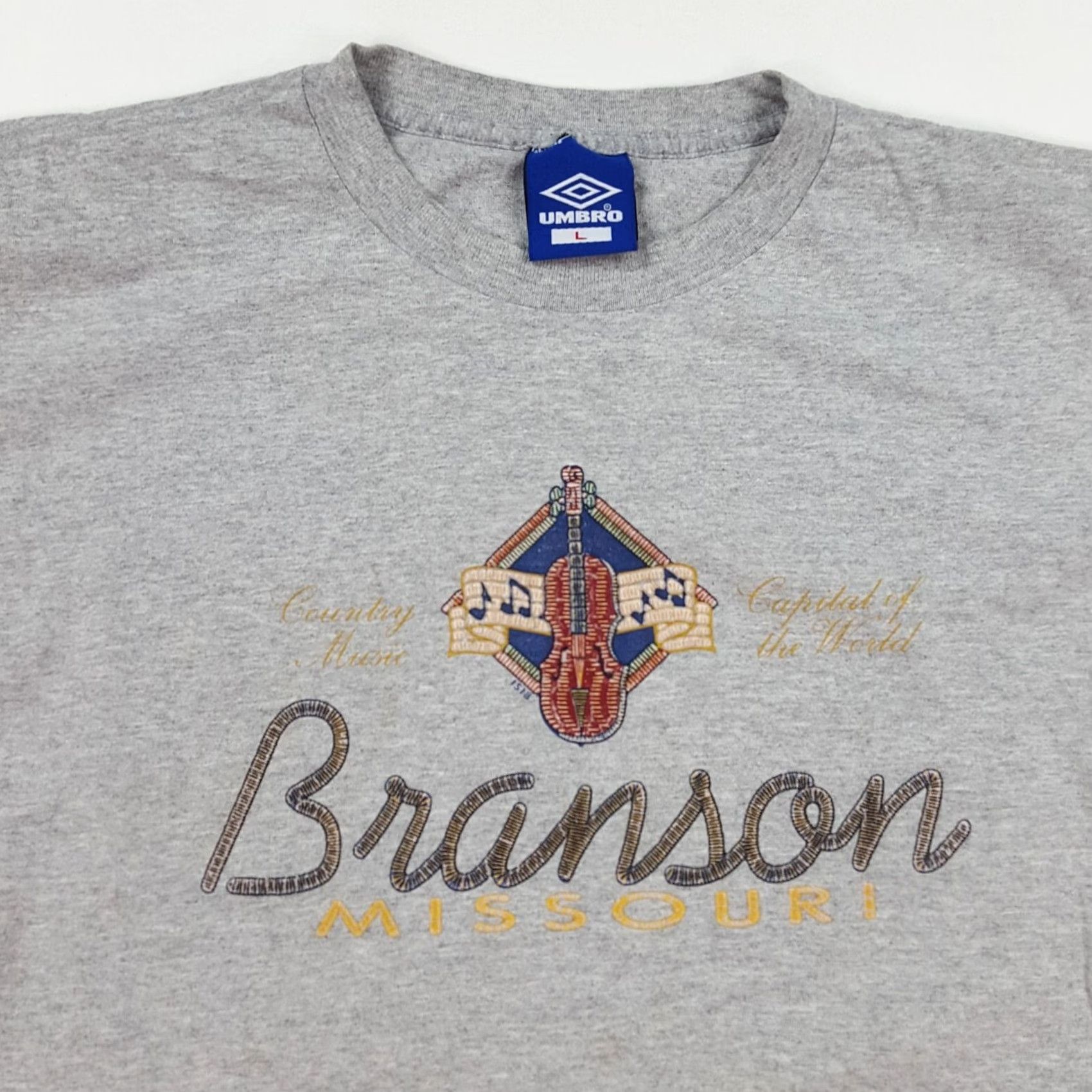 Umbro VINTAGE Branson Missouri Country Music Umbro T-Shirt Mens L Gray 90s Location Graphic Print Size US L / EU 52-54 / 3 - 2 Thumbnail