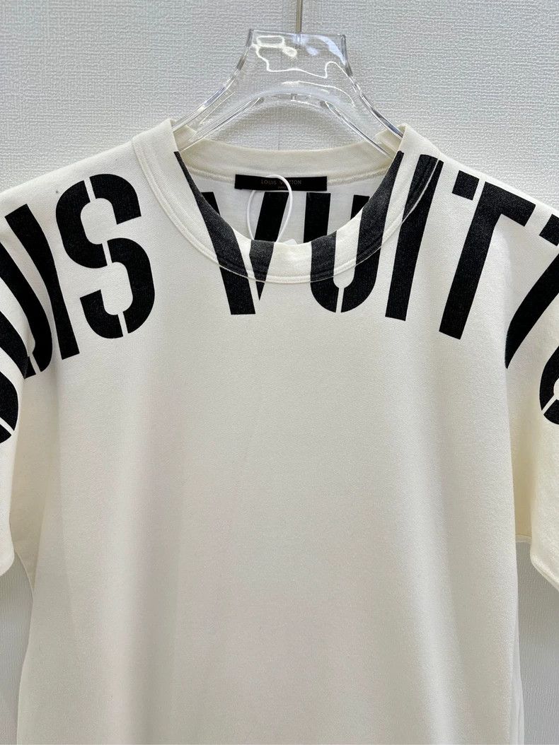 Louis Vuitton Louis Vuitton Hiroshi Fujiwara co-branded white logo short Size US S / EU 44-46 / 1 - 3 Thumbnail