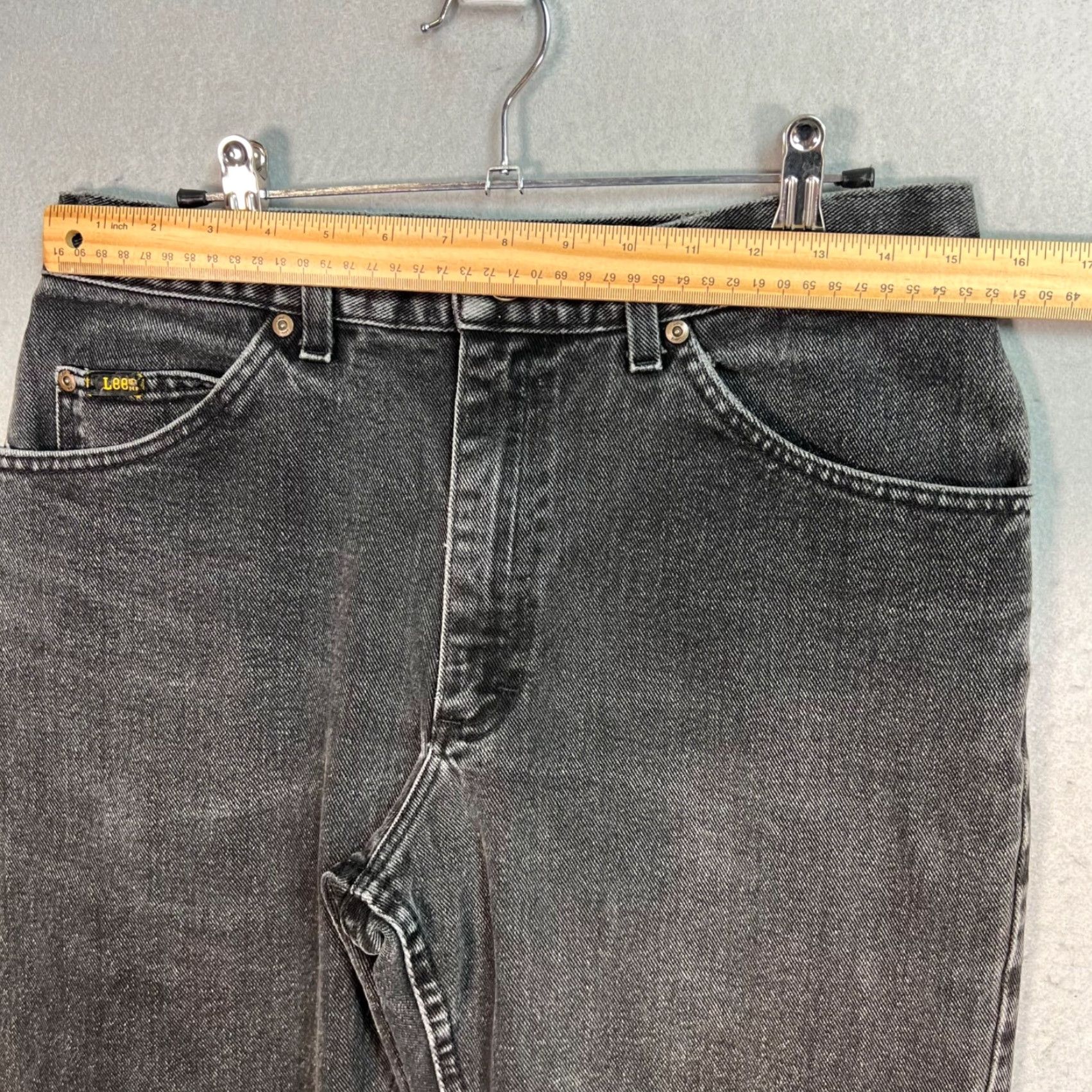 Lee Lee Mens Black Denim Jeans Straight Leg 5-Pocket Size 33 x 34 Regular Inseam 28" Cotton Blend Vintage: No Size US 33 - 5 Thumbnail