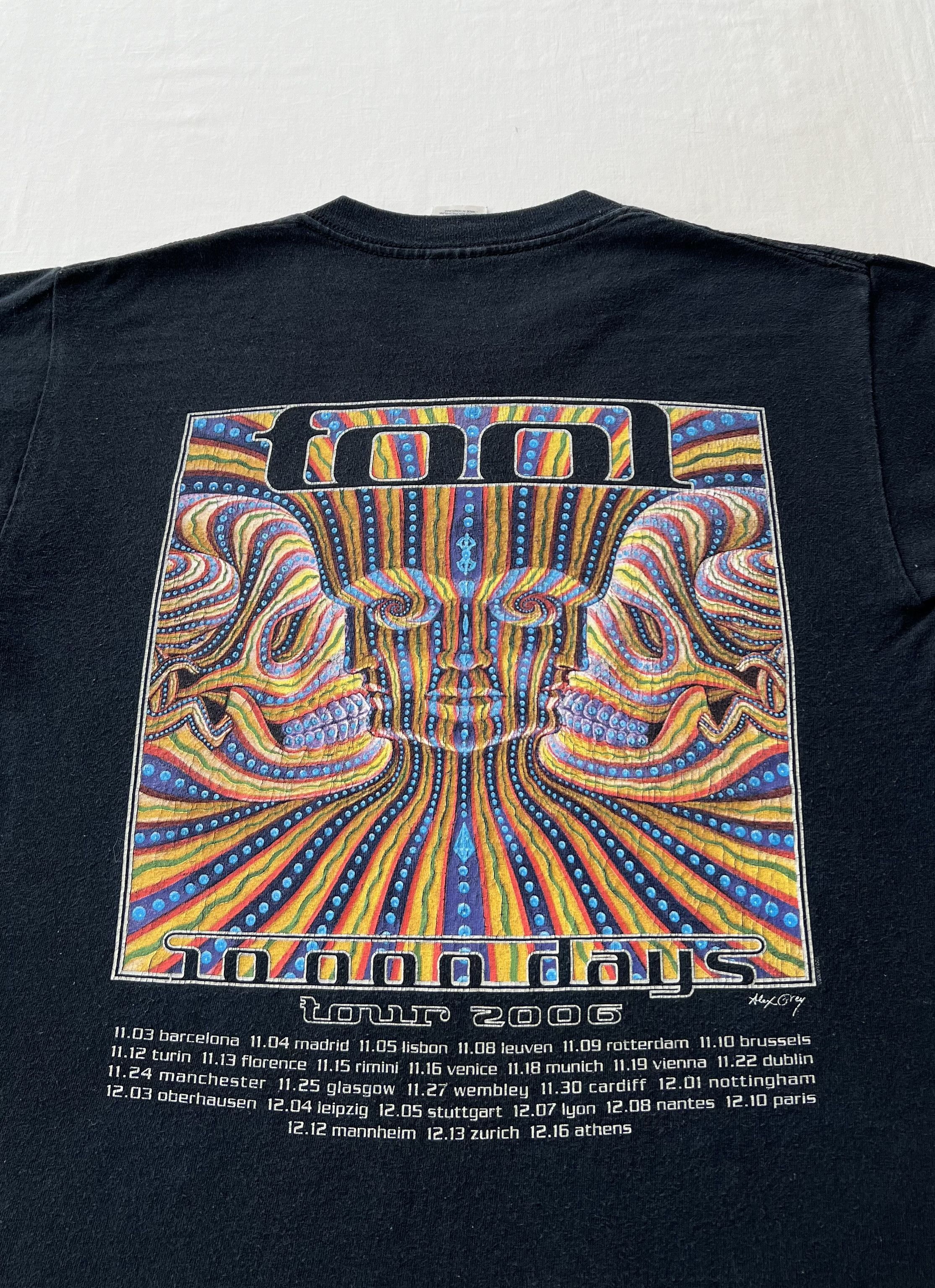 Band Tees Vintage 2006 Tool 10000 Days Tour Black T-shirt Size US S / EU 44-46 / 1 - 16 Thumbnail