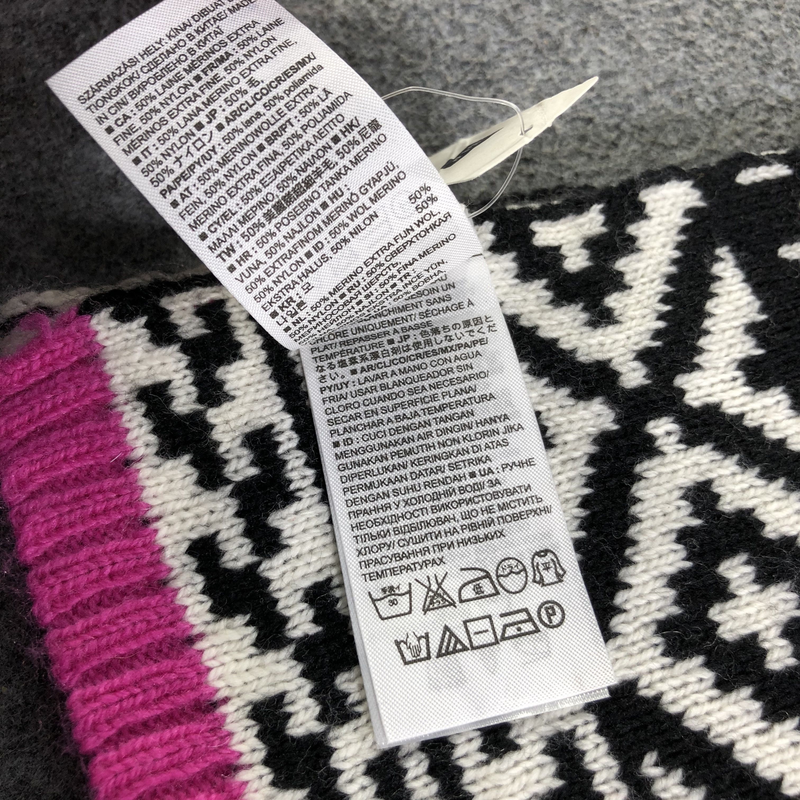 Gap GAP Native Design Wool Scarf Muffler V1350 Size ONE SIZE - 6 Thumbnail