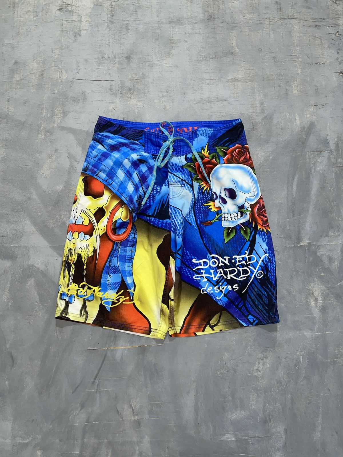 Ed Hardy Ed hardy surf or die y2k bandana short Size US 32 / EU 48 - 1 Thumbnail