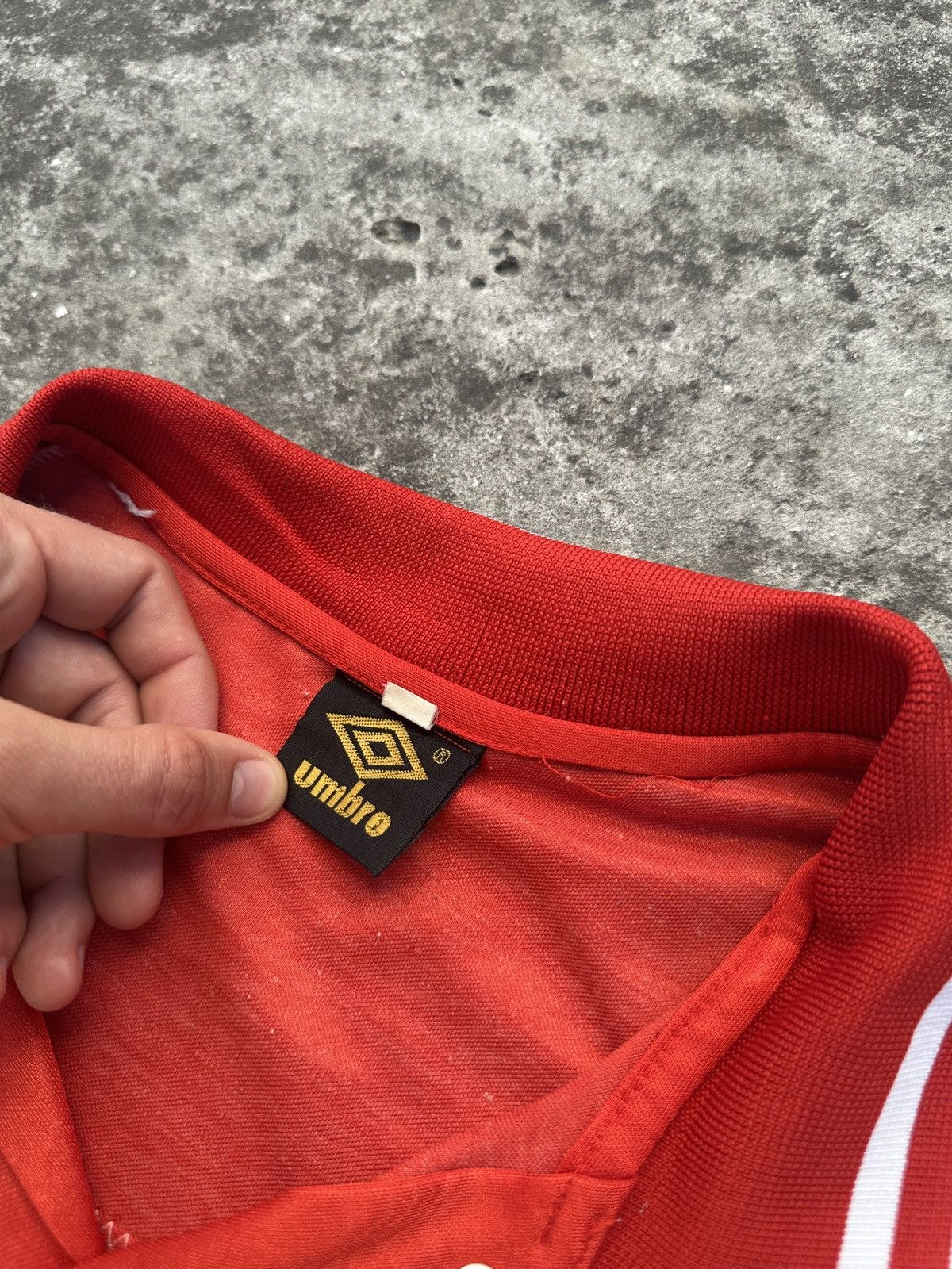 Umbro Vintage Umbro 7 Ajax Soccer Jersey Streetwear Rare L 90s Size US L / EU 52-54 / 3 - 4 Thumbnail