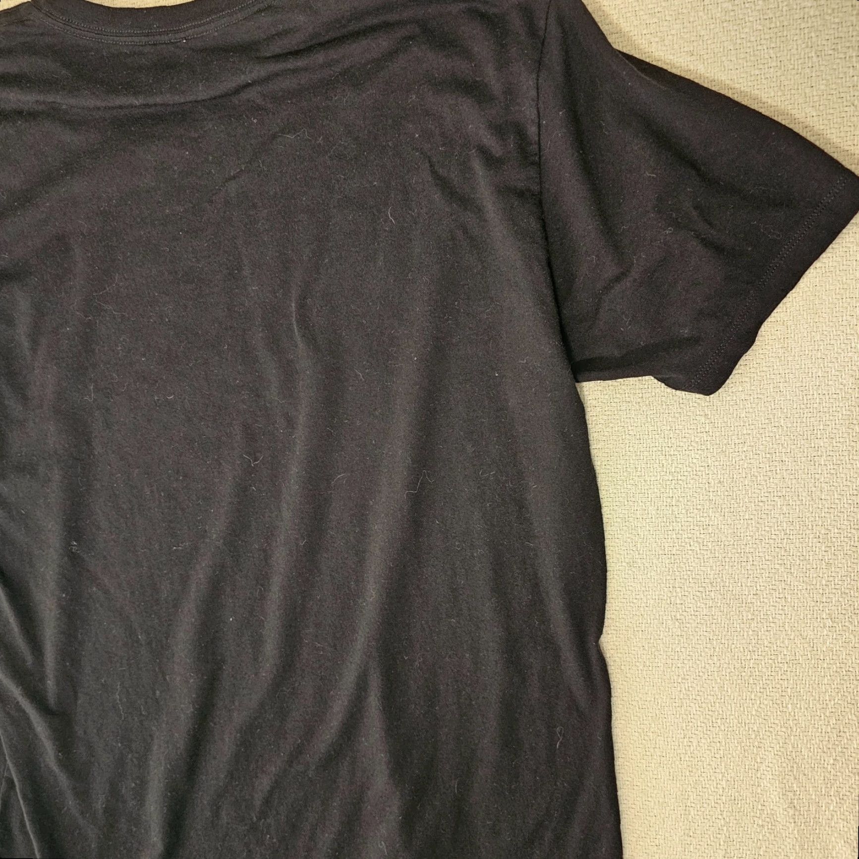 Vintage VINTAGE Goodie Two Sleeves Shirt Men L Black Cotton Crew Neck Short Sleeve Party Like A Rockstar Hippo Funny Animals Size US L / EU 52-54 / 3 - 8 Thumbnail
