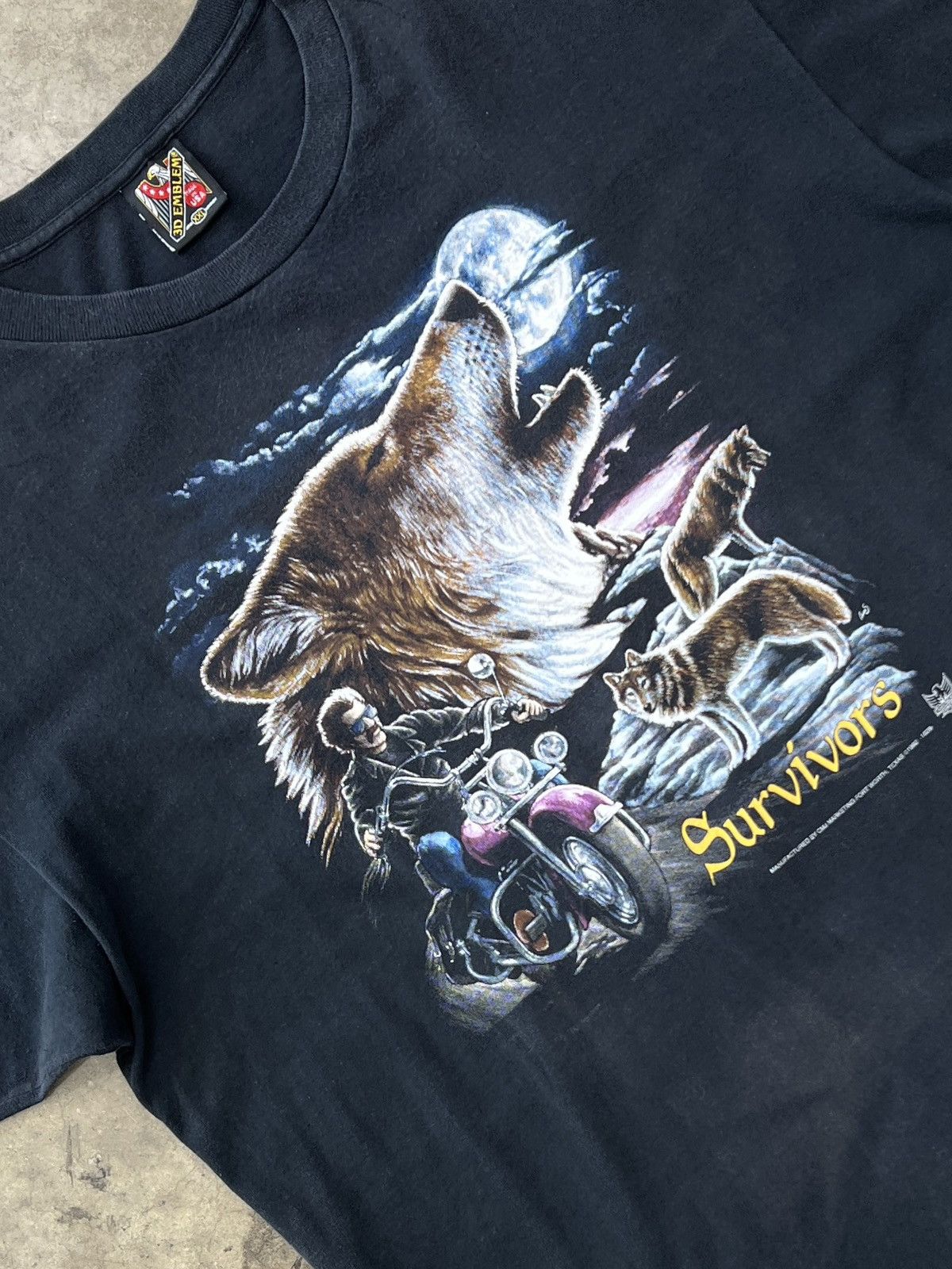 Harley Davidson Vintage 3D Emblem 1992 Survivors Motorcycle Wolf Tee XXL Size US XXL / EU 58 / 5 - 1 Thumbnail