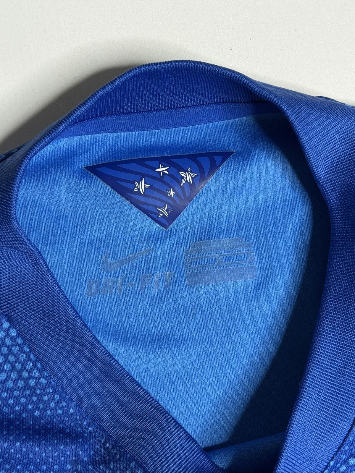 Nike Nike Brazil Y2K 2014 Soccer Kit “Blue” [M] PREOWNED Size US M / EU 48-50 / 2 - 5 Thumbnail