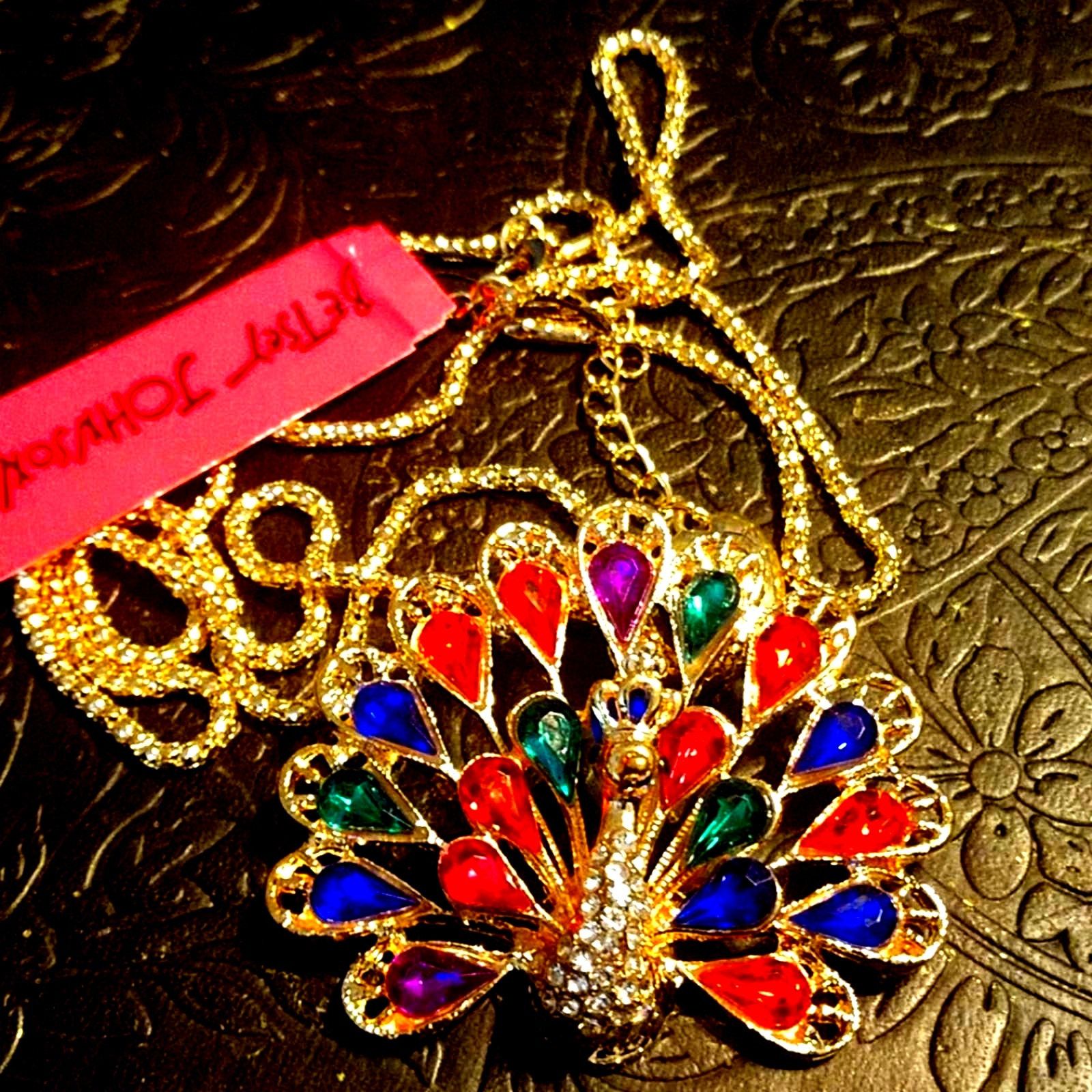 Betsey Johnson Betsey Johnson MULTICOLORED Peacock Necklace Size ONE SIZE - 1 Preview