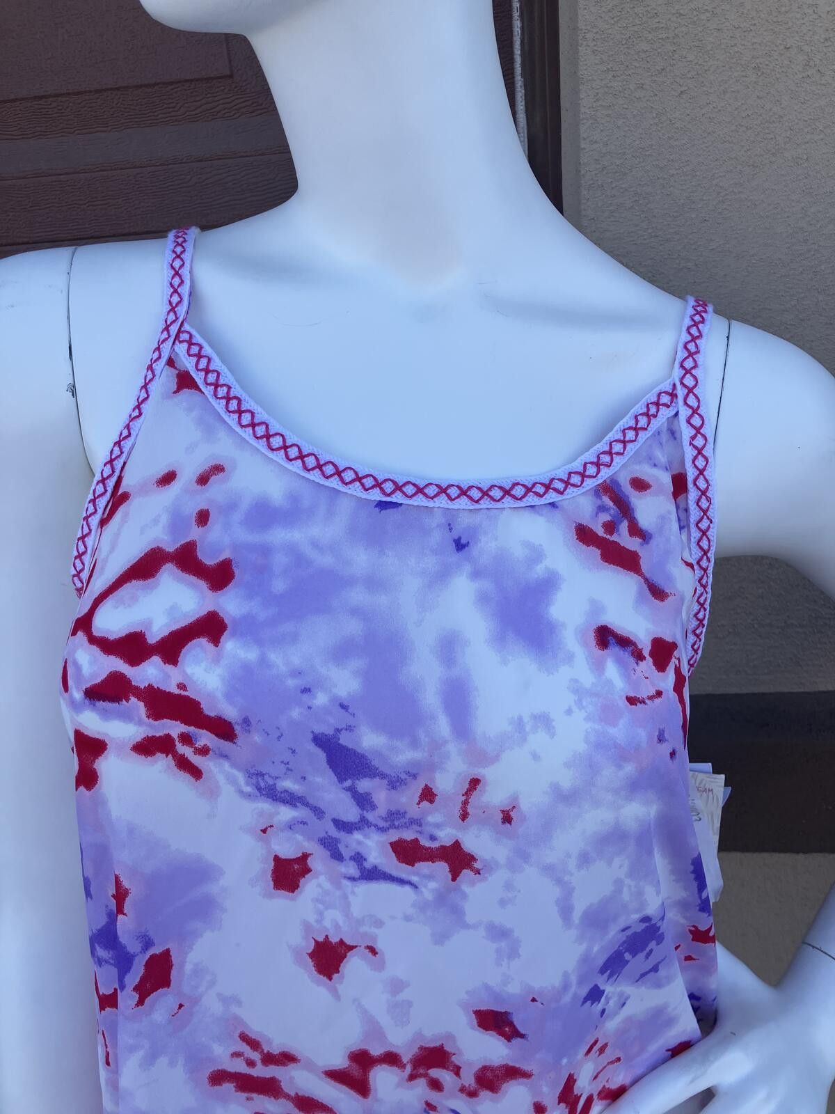 Other NWT Miken Swim Tie-Dye Ruffle Hem Dress Cover-Up Size Small Size ONE SIZE - 5 Thumbnail