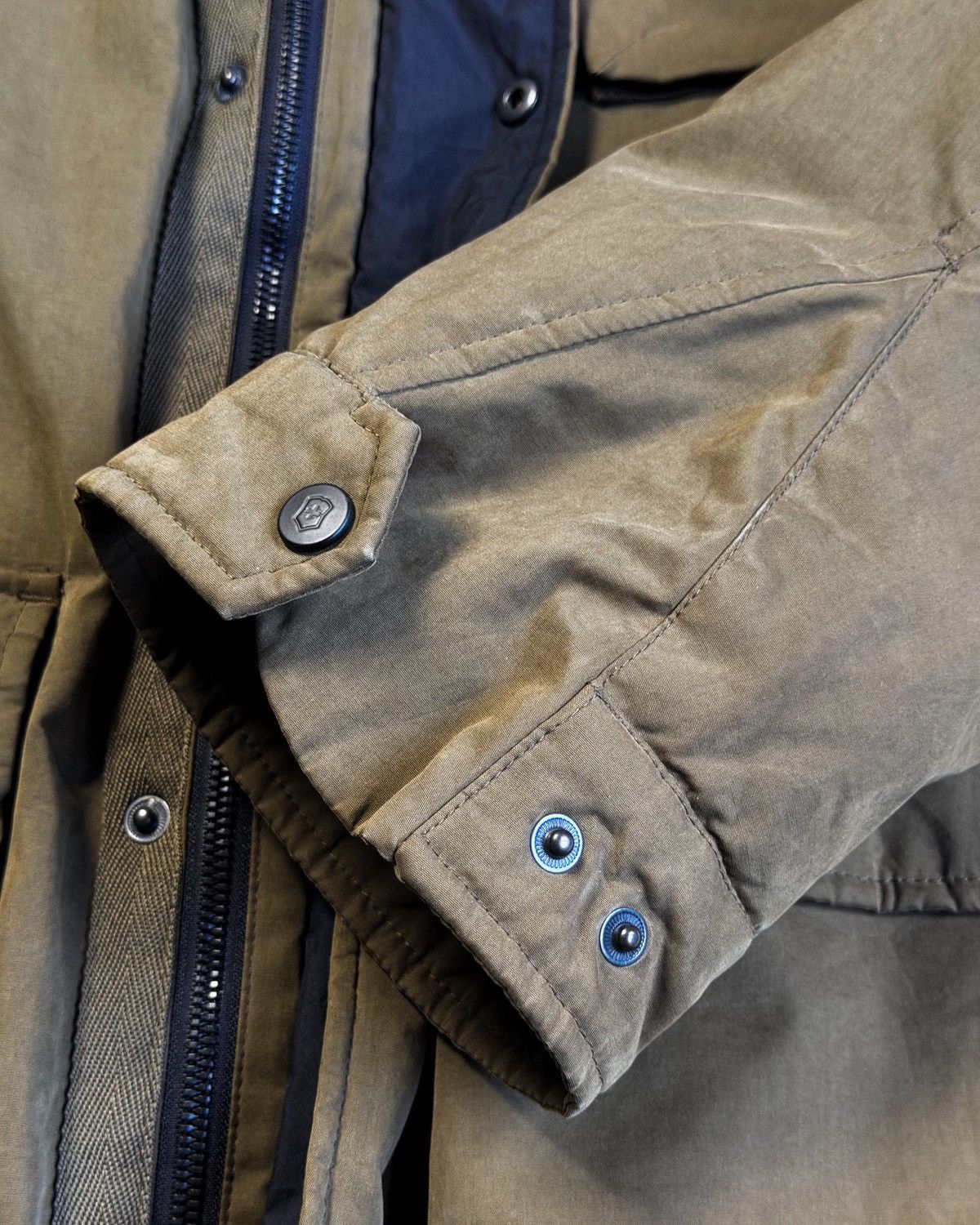 Victorinox Victorinox Habsburg Jacket Size US M / EU 48-50 / 2 - 8 Thumbnail