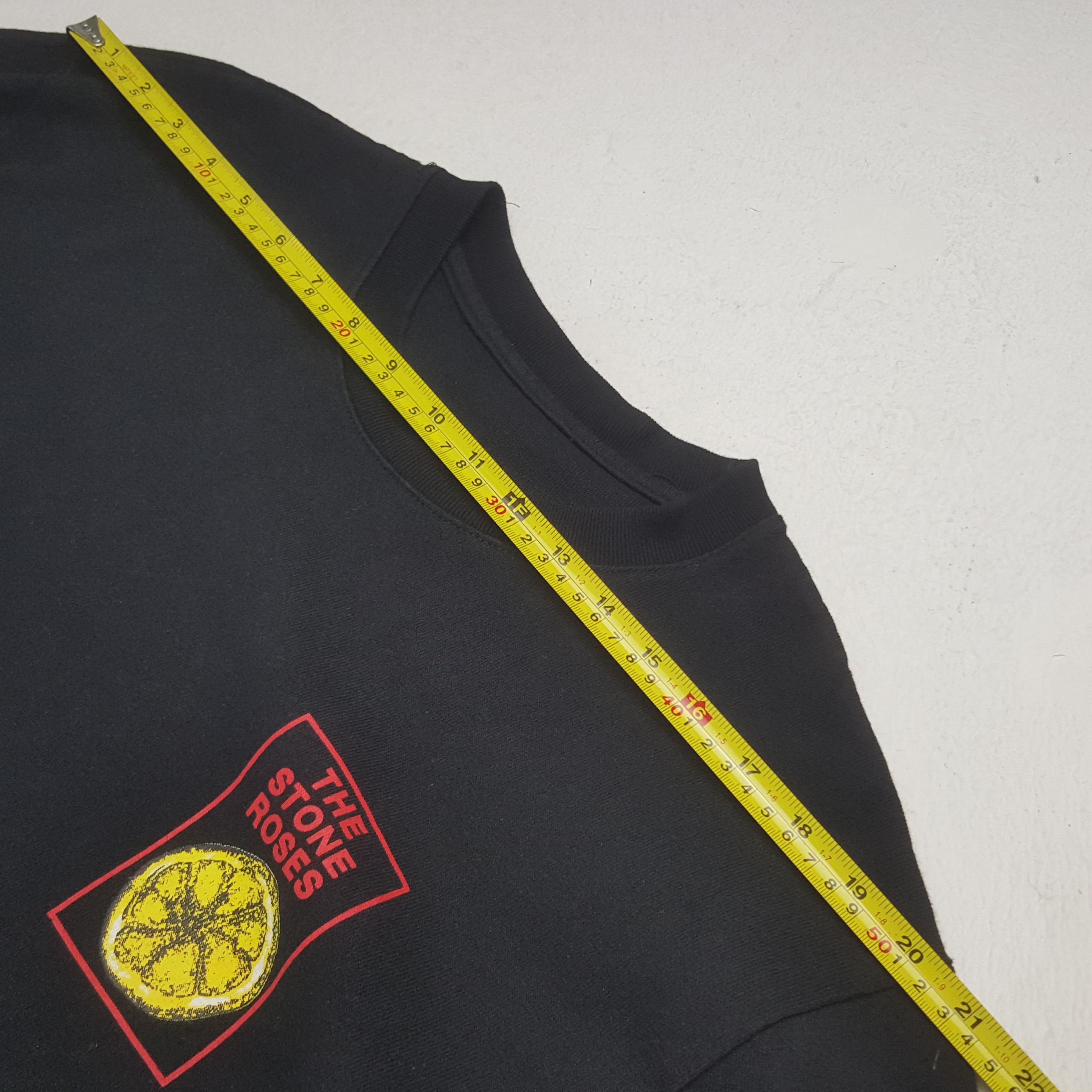 Band Tees Vintage The Stone Roses Long Sleeve Rock Tshirt R44 Size US XL / EU 56 / 4 - 4 Thumbnail