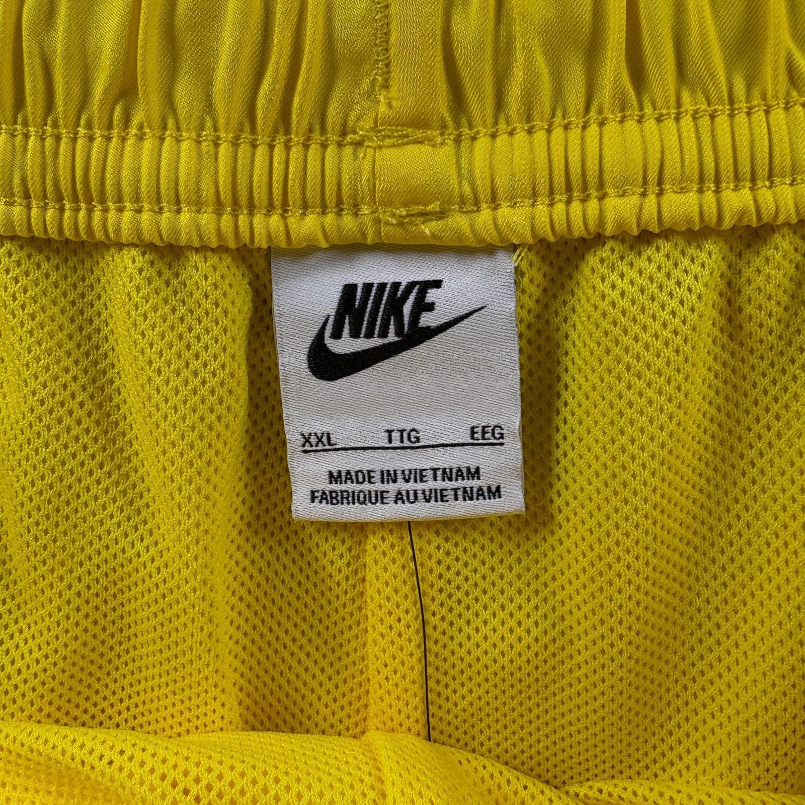 Nike Nike Men XXL Club Woven Lined Shorts Opti Yellow DM6829‑731 Size US 38 / EU 54 - 5 Thumbnail