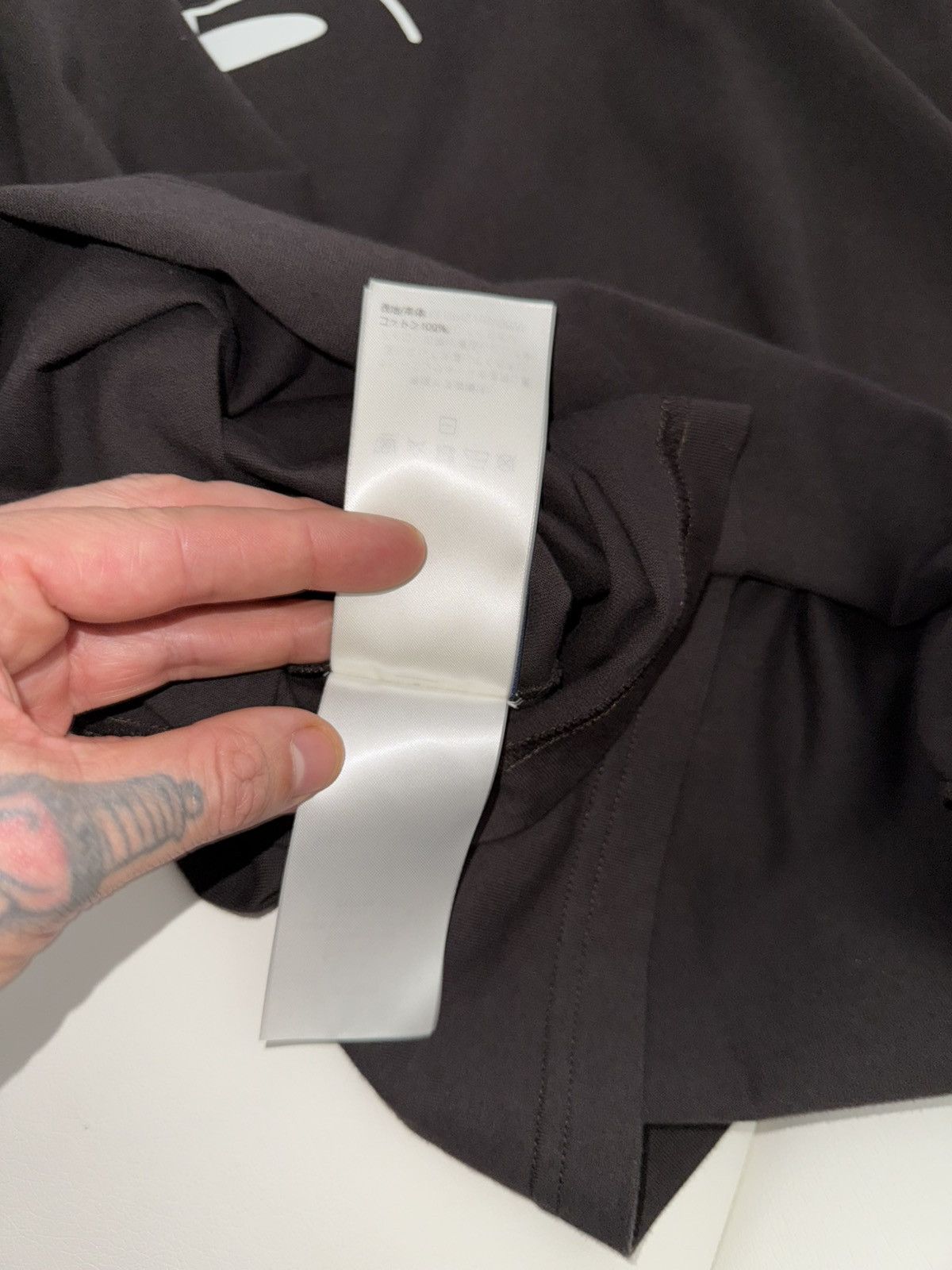 Louis Vuitton Louis Vuitton logo t shirt Size US M / EU 48-50 / 2 - 10 Thumbnail
