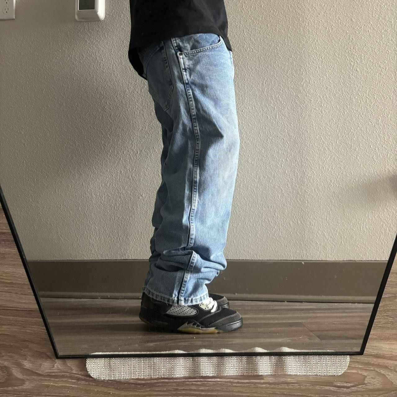 Vintage Crazy Vintage Y2K/2000s Medium Wash Workwear Essential Denim Jeans! 36x30 Size US 36 / EU 52 - 2 Thumbnail