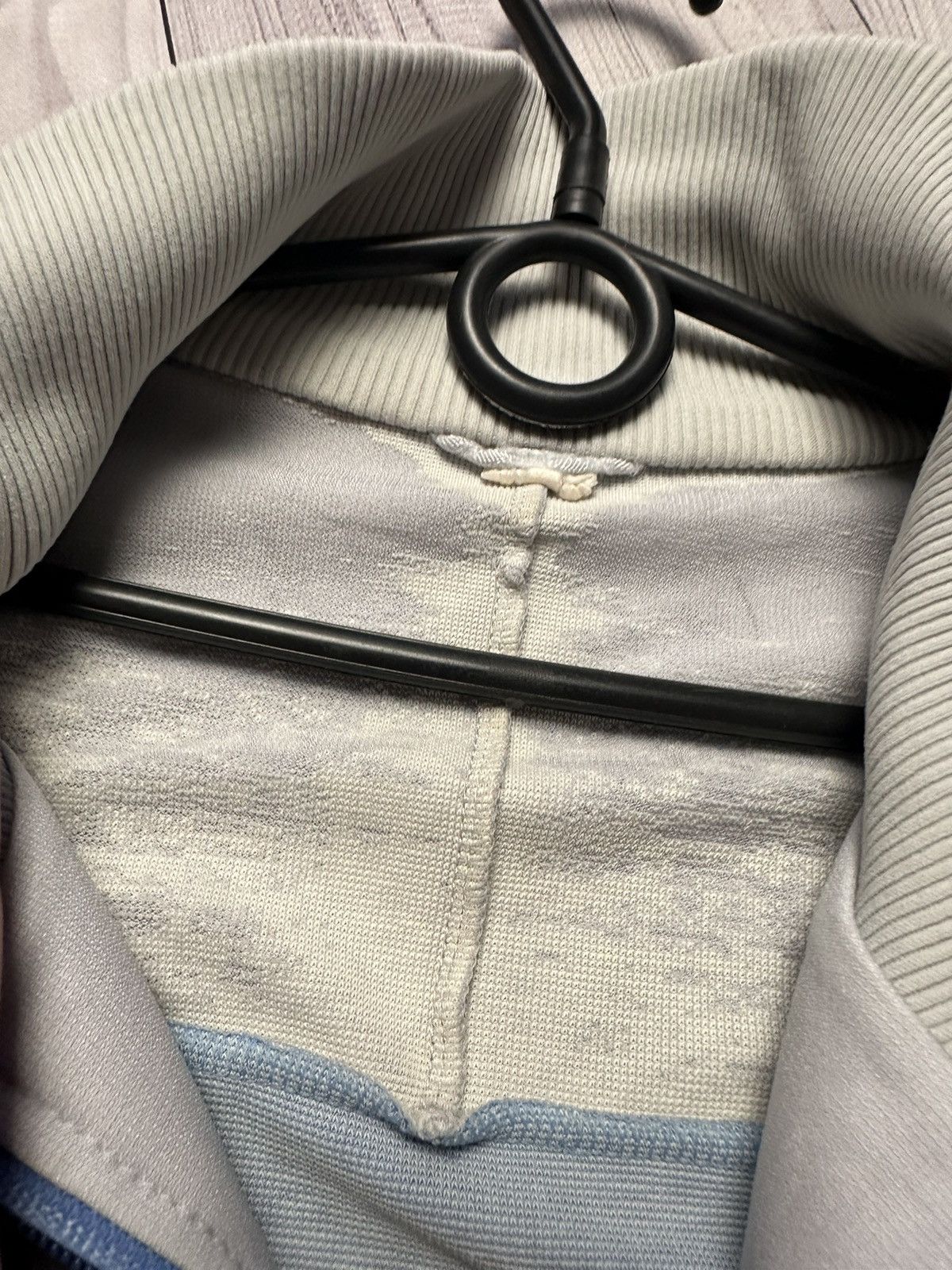 Vintage Vintage adidas originals track suit size XL logo retro Size US XL / EU 56 / 4 - 7 Thumbnail