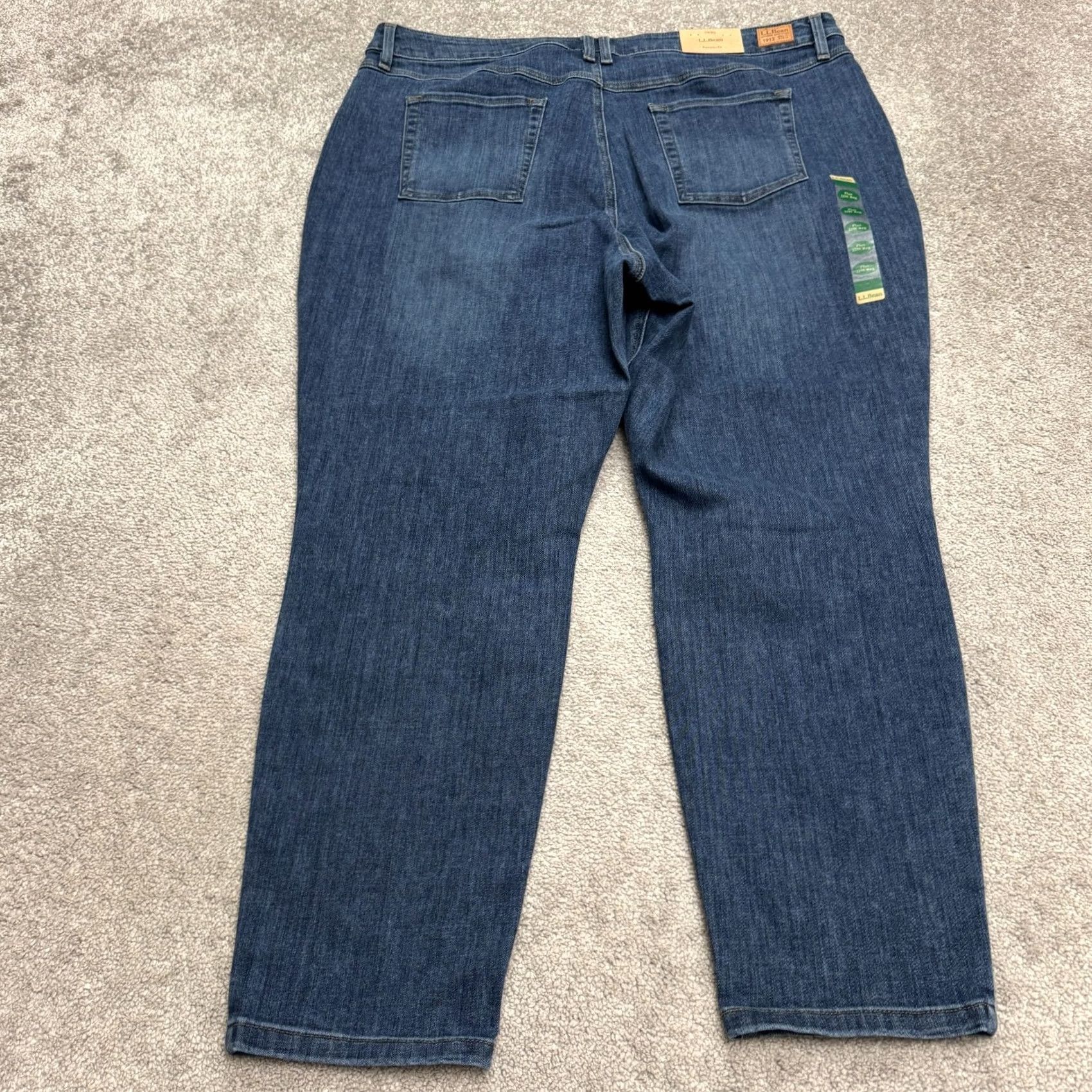 Vintage VINTAGE? Not Vintage. L.L. Bean BeanFlex Favorite Fit Skinny Denim Jeans Womens 22W Blue NWT BeanFlex Jeans Womens 22W Blue Size 40" / US 18 - 2 Thumbnail
