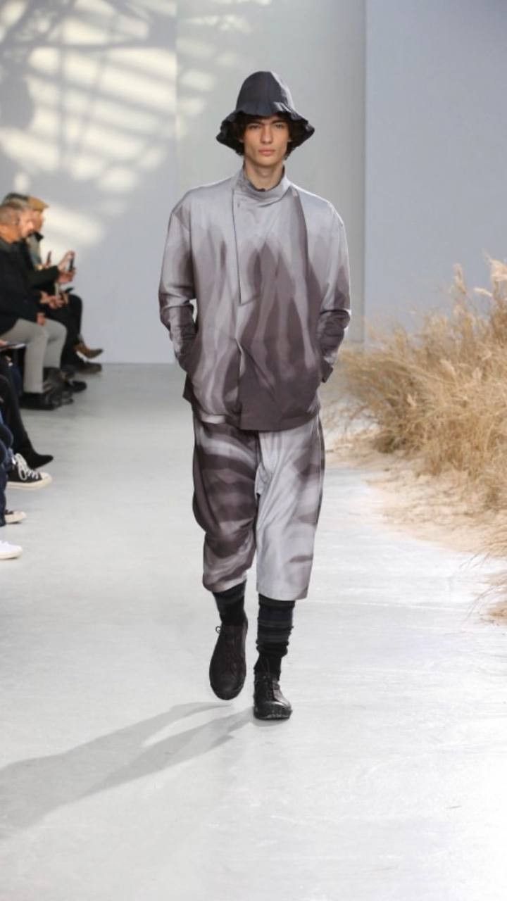 Issey Miyake AW16 Issey Miyake Man Tornado Sarouel Pants Size US 33 - 1 Thumbnail