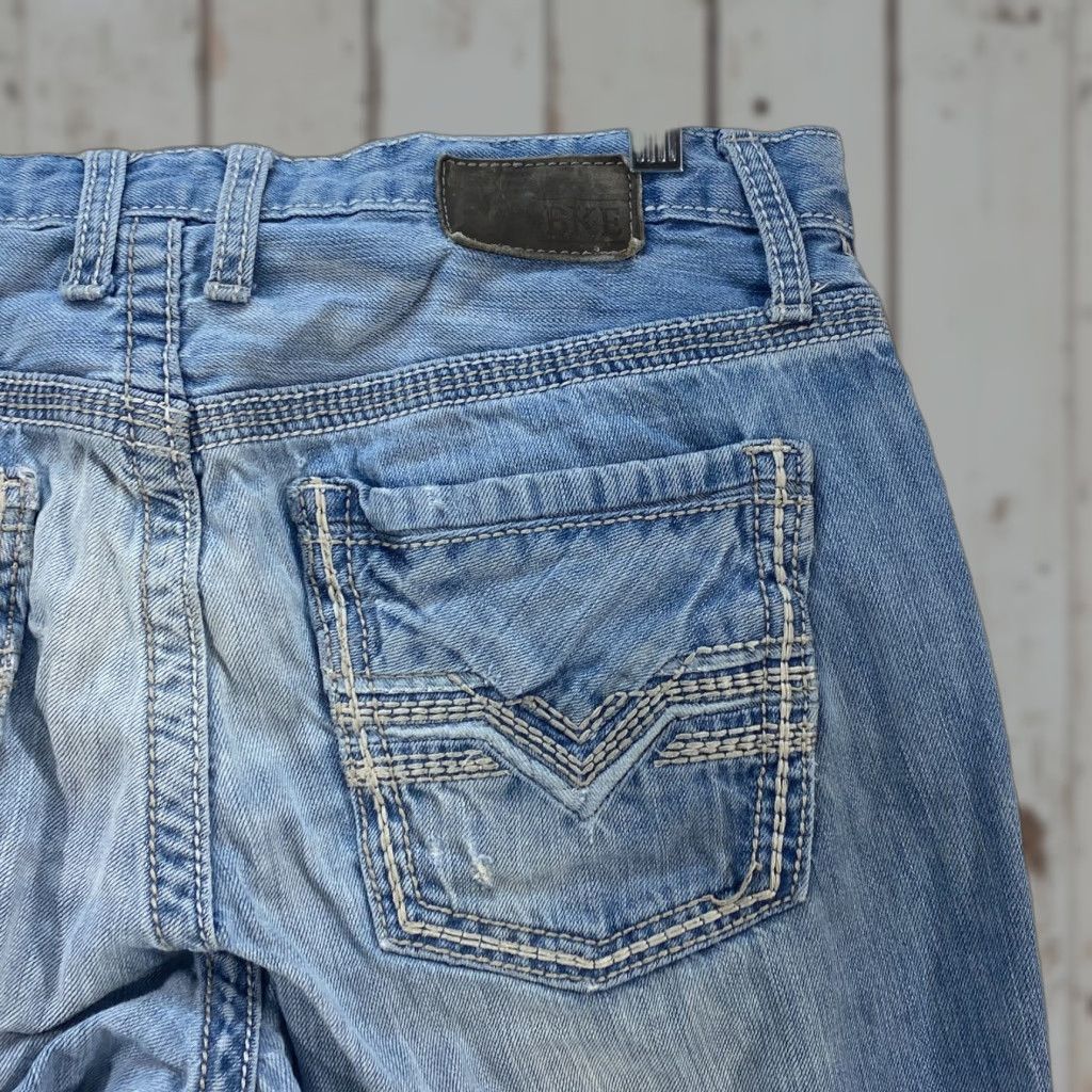 Vintage Buckle Buckle BKE Derek Jeans 34 R Distressed Denim Blue Embroidered Thick Stitch Mens Straight Fit 5-Pocket Design Cotton Denim Size US 34 / EU 50 - 1 Thumbnail