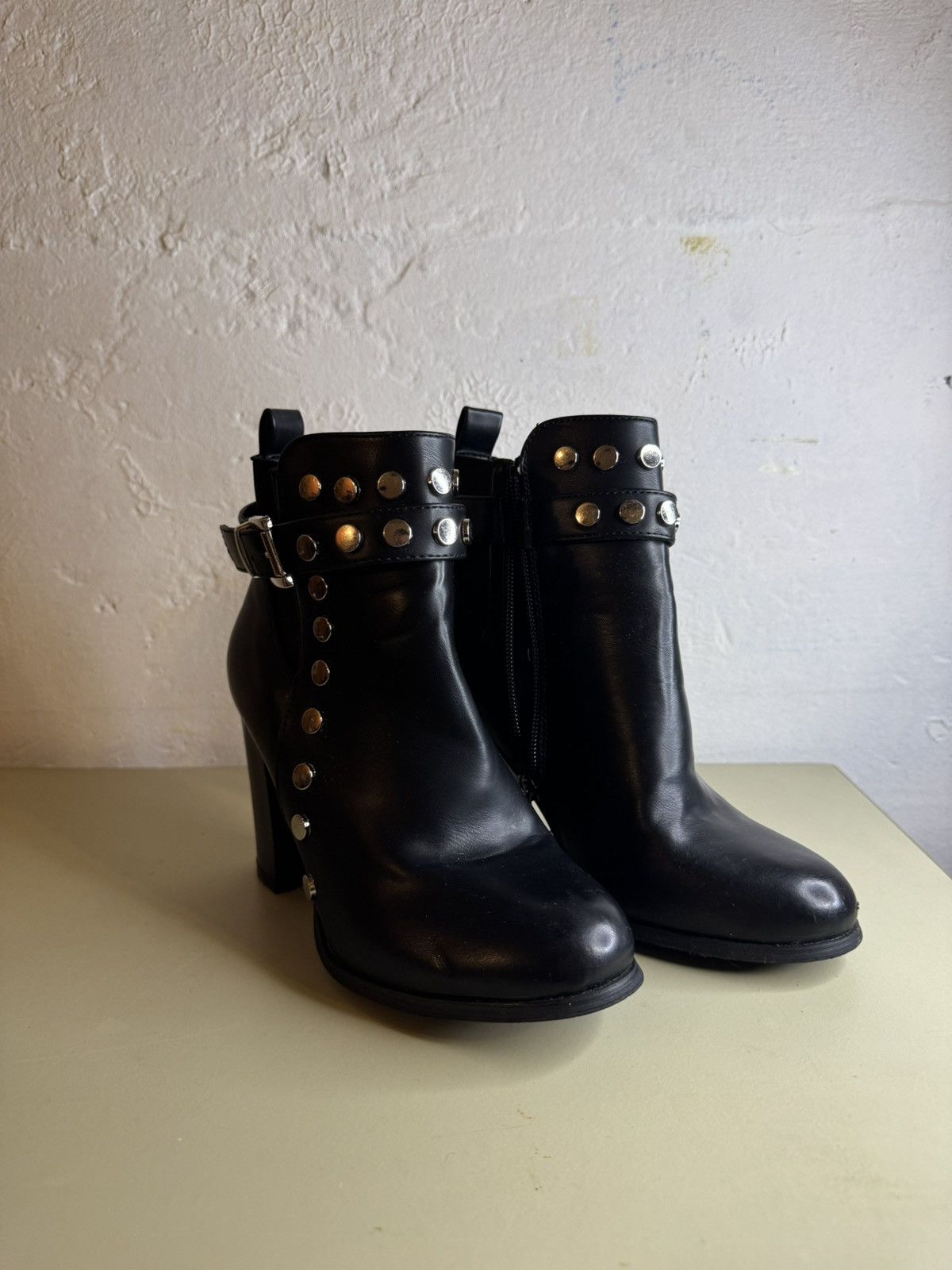 Other Erynn Black Heels Size US 5 / IT 35 - 1 Thumbnail