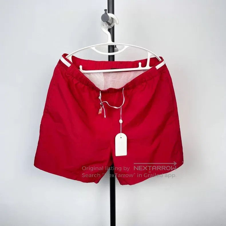 Louis Vuitton Louis Vuitton size l Red Shorts Size US 28 / EU 44 - 1 Thumbnail