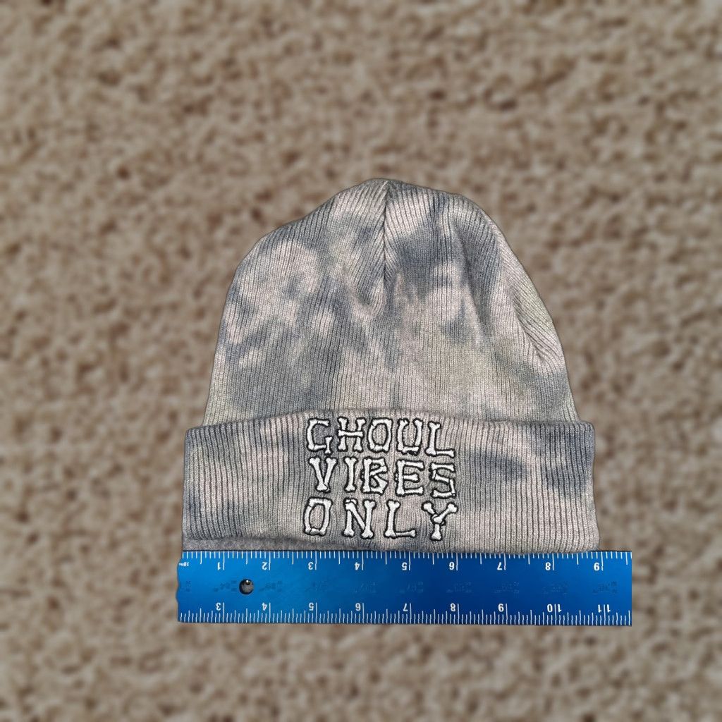 Vintage Ghoul Vibes Beanie Adult One Size Blue Gray Acrylic Knit FH Halloween Size ONE SIZE - 1 Thumbnail