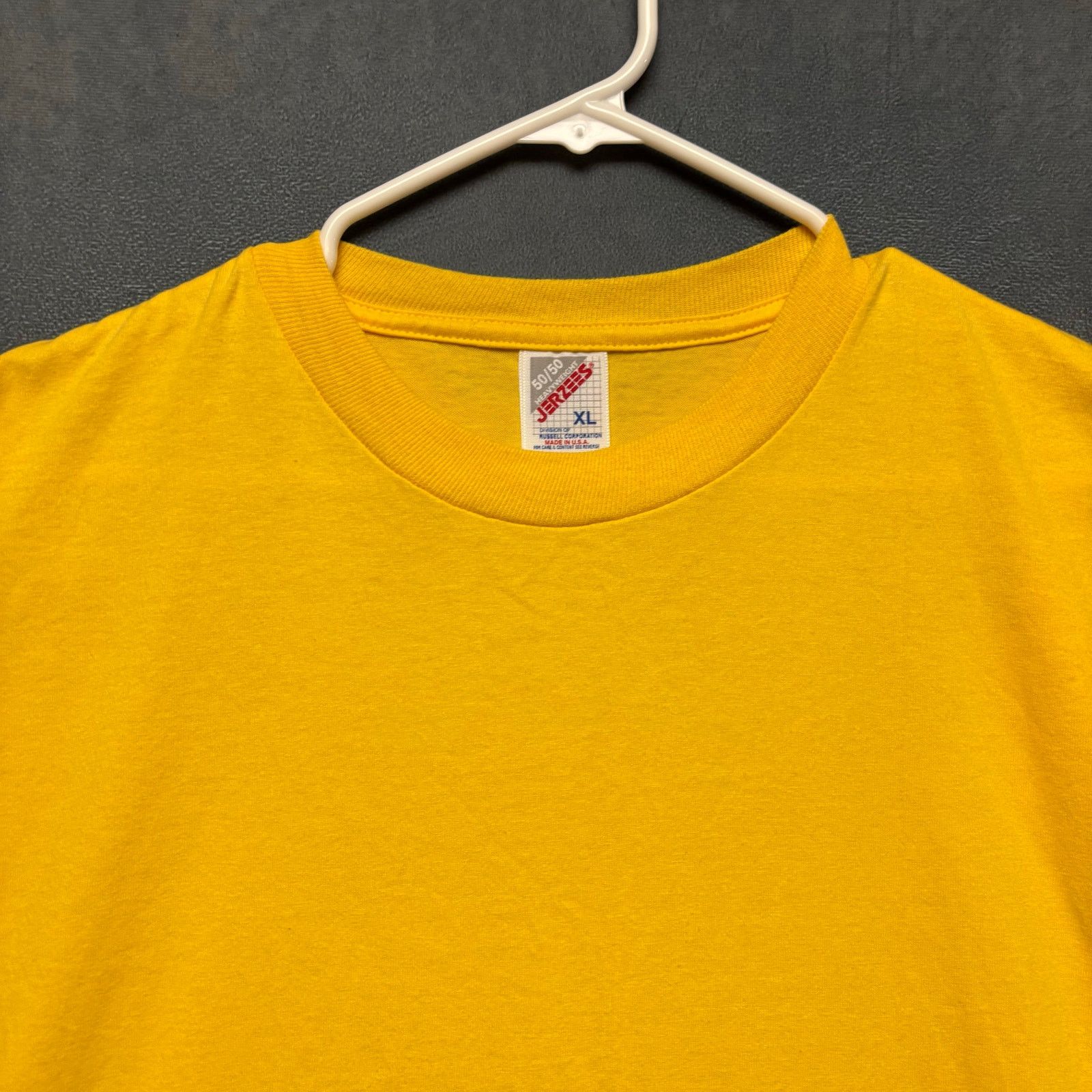 Jerzees Vintage Jerzees 50/50 Yellow T-Shirt XL USA Made Russell Co Size US XL / EU 56 / 4 - 2 Thumbnail