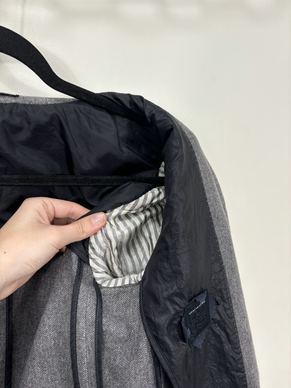 Tagliatore Tagliatore Women’s Herringbone Gray Wool Blend Blazer Jacket Size M / US 6-8 / IT 42-44 - 13 Thumbnail
