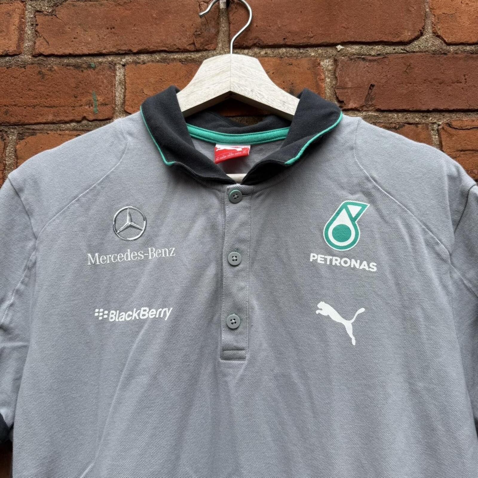 Puma vintage Mercedes Benz petronas puma polo shirt L/XL Size US XL / EU 56 / 4 - 1 Thumbnail