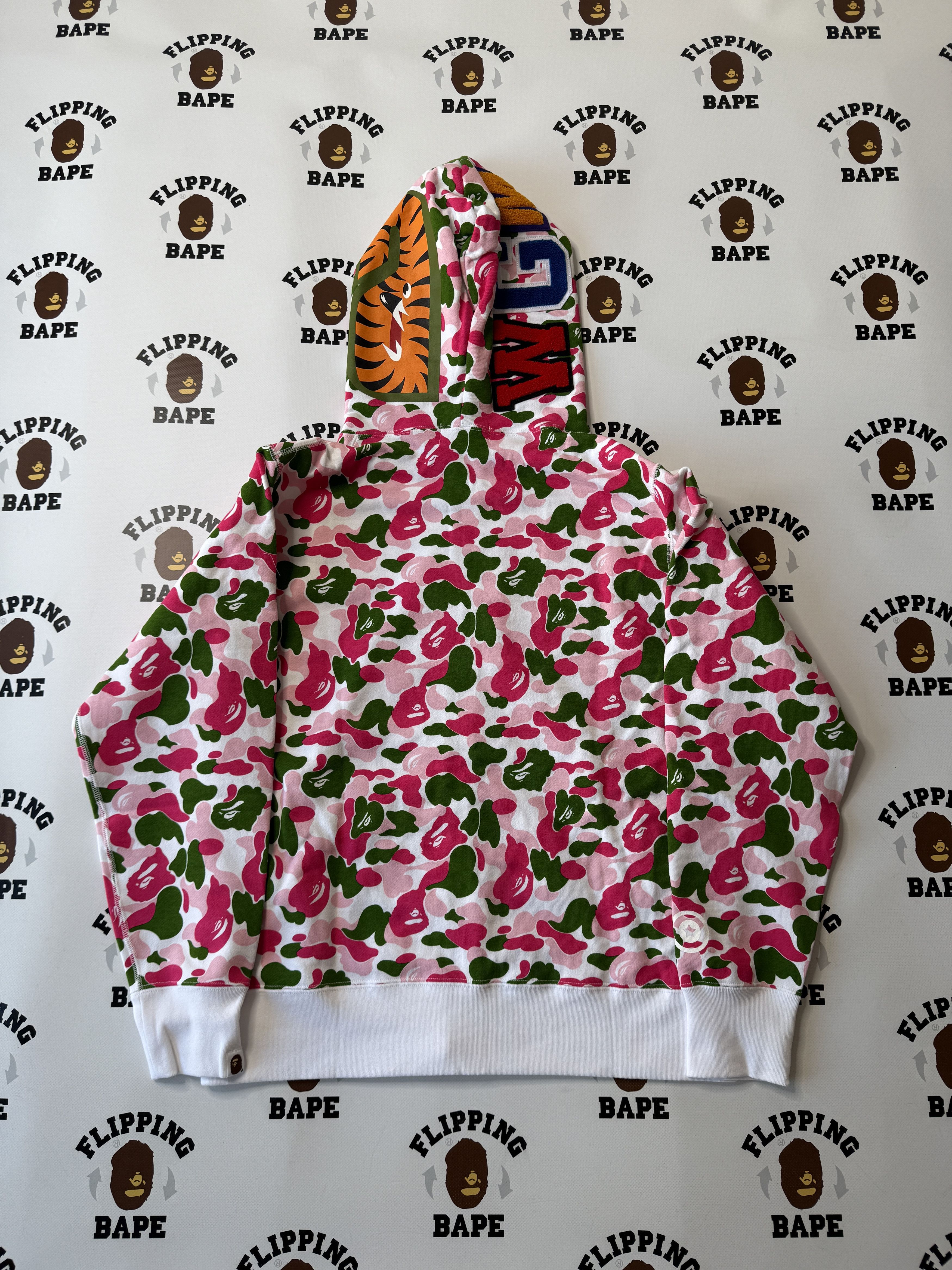 Bape BAPE STORE NANJING SHARK FULL ZIP HOODIE (2025) Size US L / EU 52-54 / 3 - 2 Thumbnail