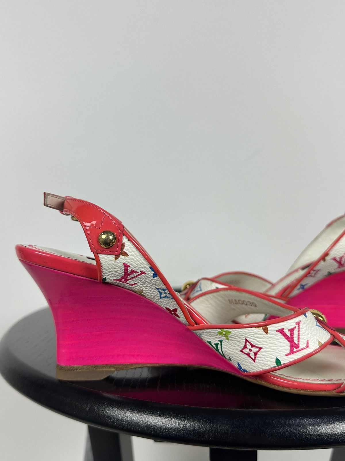 Louis Vuitton × Takashi Murakami 2009 Vintage Louis Vuitton x Takashi Murakami Wedge Sandal Size US 4.5 / IT 34.5 - 17 Thumbnail