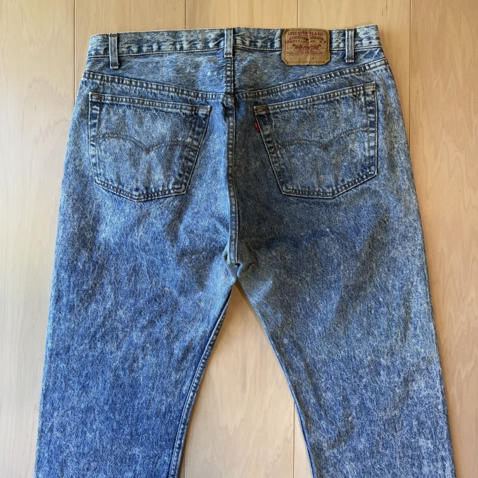 Levi's Vintage Levis 501 Jeans 37 Blue 80s Stone Wash Made in USA Size US 37 - 7 Thumbnail
