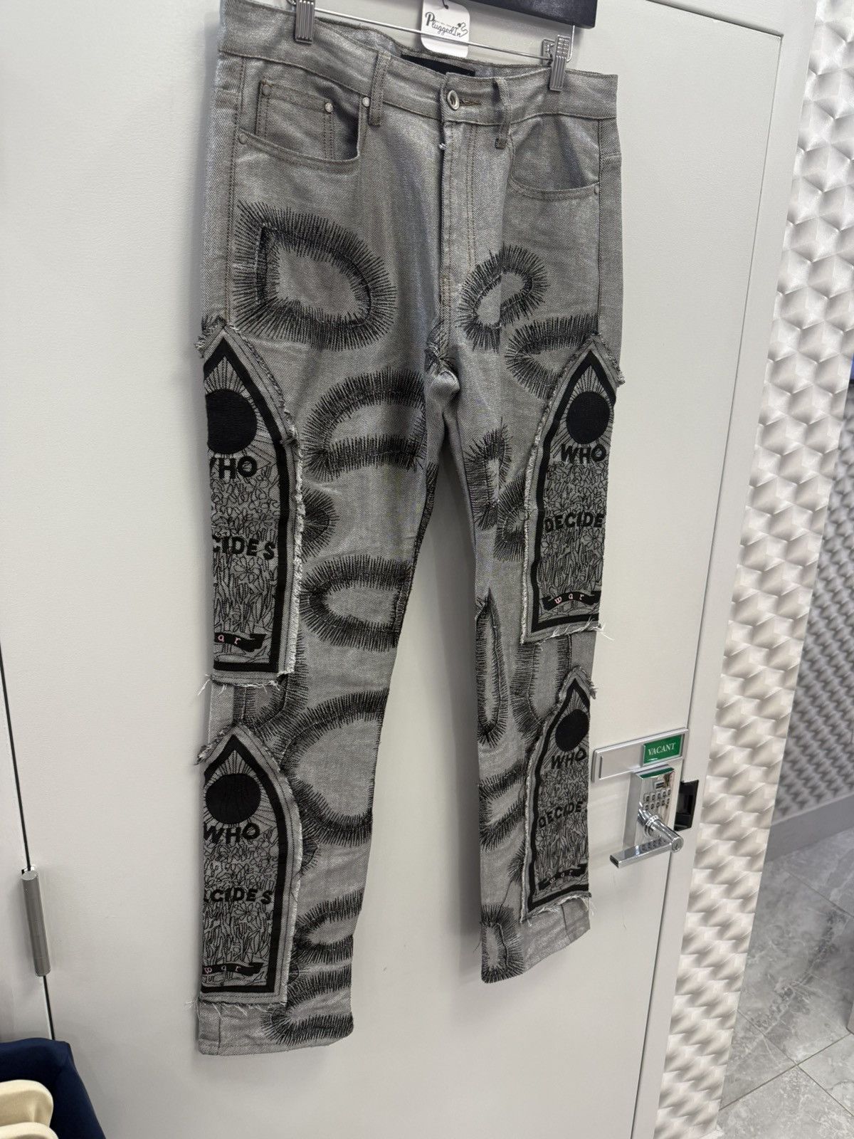Who Decides War Who Decides War Vintage Grey Patch Jeans Size US 28 / EU 44 - 2 Thumbnail