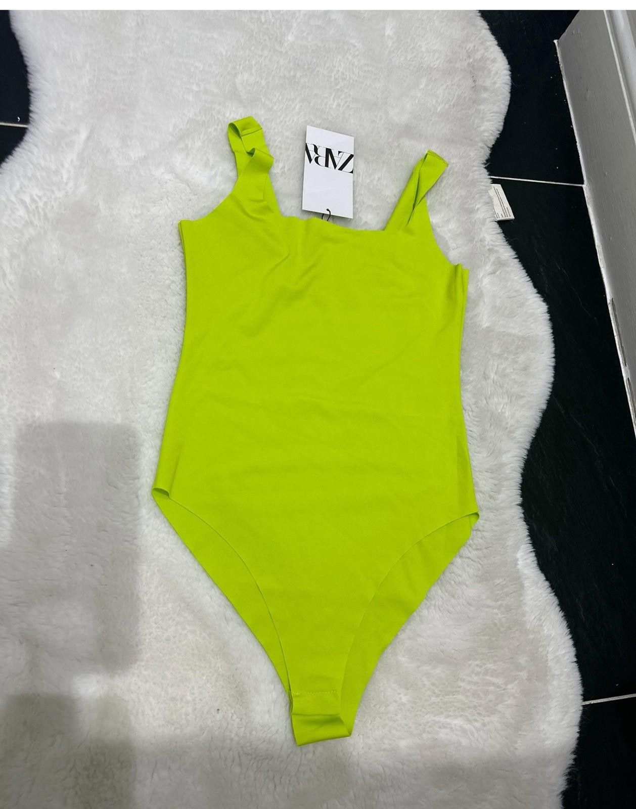 Zara ZARA Neon Vest Size S / US 4 / IT 40 - 2 Thumbnail