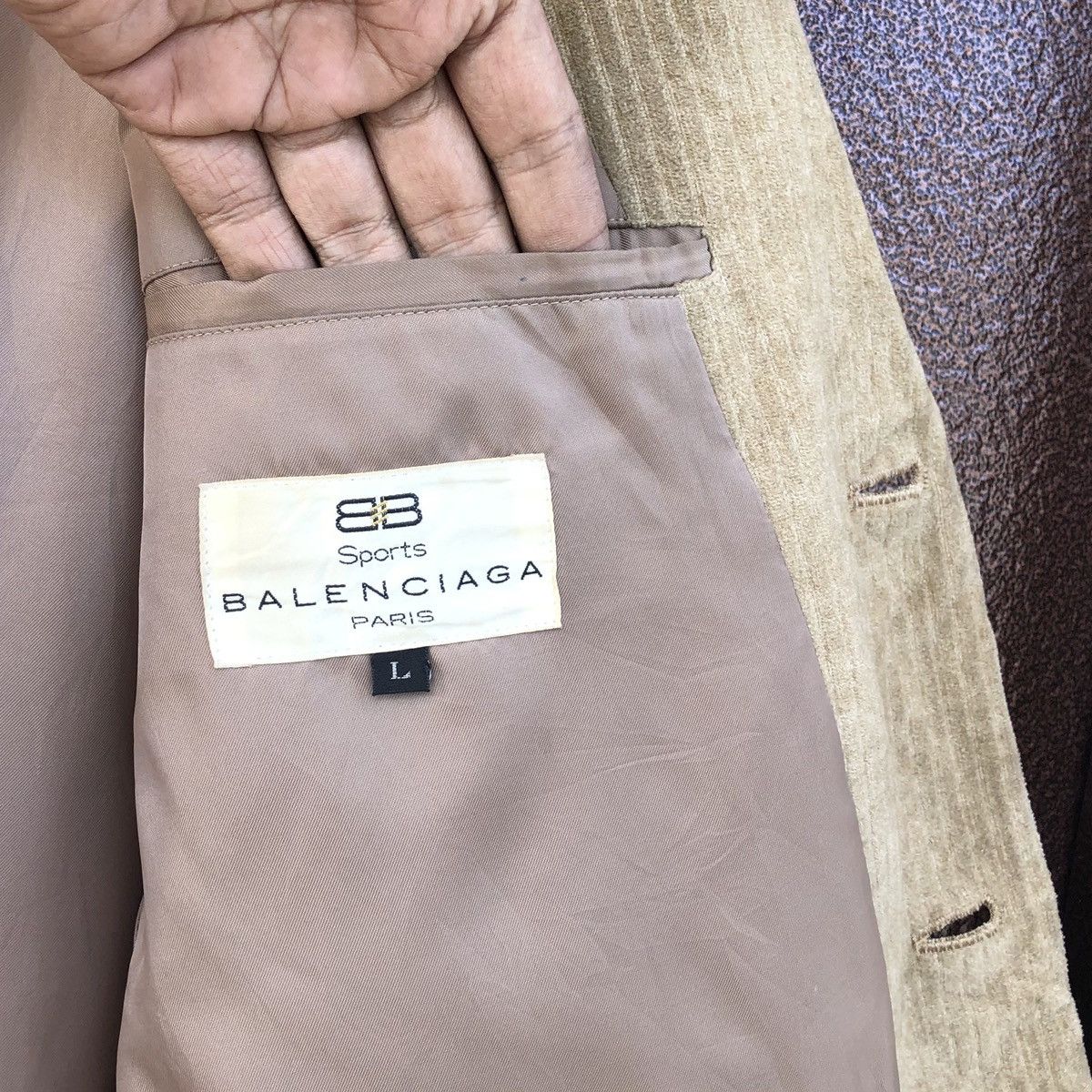 Balenciaga Balenciaga Paris Sport Men’s Corduroy Button Blazer Coat Size US L / EU 52-54 / 3 - 13 Thumbnail