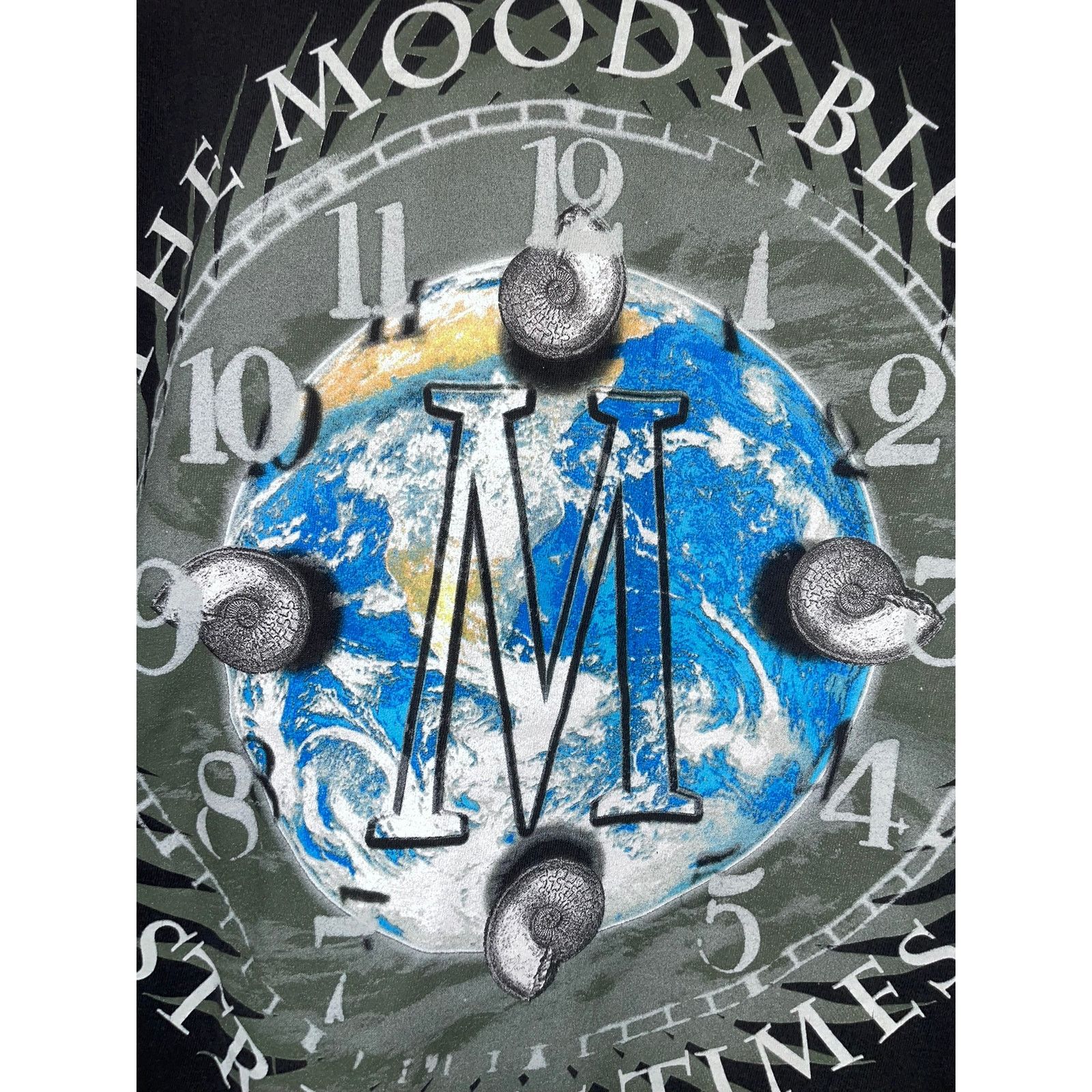 Giant Vintage The Moody Blues Shirt Strange Times Music Tee 90s L Size US L / EU 52-54 / 3 - 2 Thumbnail