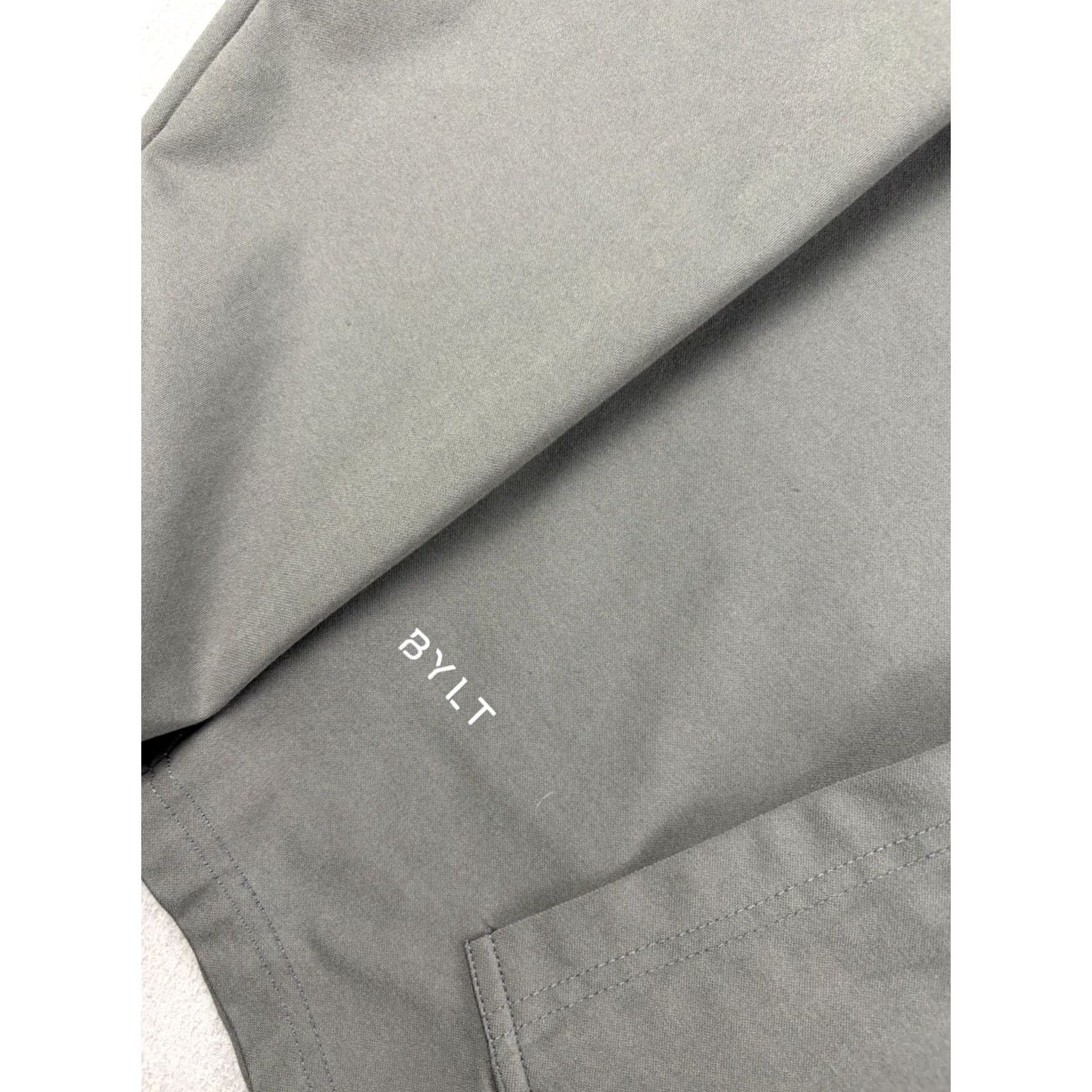Vintage BYLT Elite Drop Cut Hoodie Men L Gray Long Sleeve Pullover Performance Gym & Training Hiking Running Sports Size US L / EU 52-54 / 3 - 3 Thumbnail