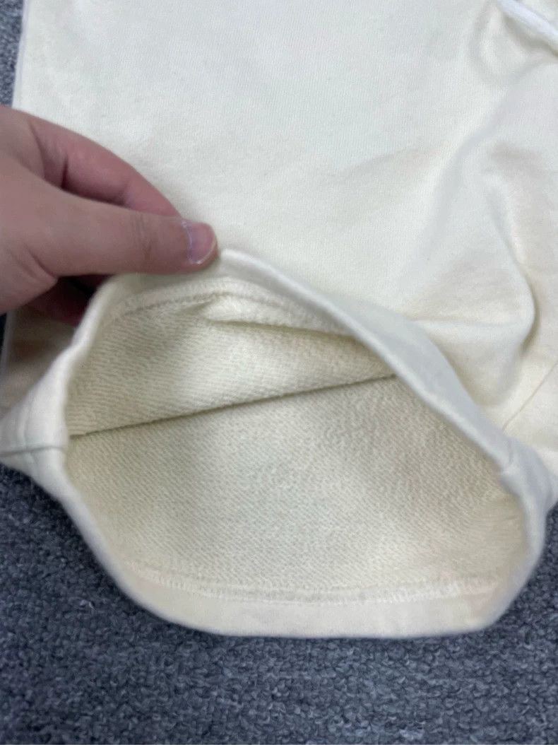 Thom Browne Thom Browne size0 Sports shorts in beige Size US 26 / EU 42 - 9 Thumbnail