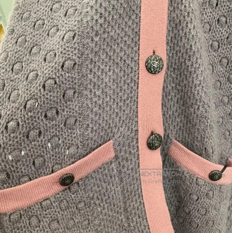 Chanel Chanel Gray Wool Cardigan with Pink Trim . Size XS / US 0-2 / IT 36-38 - 4 Thumbnail