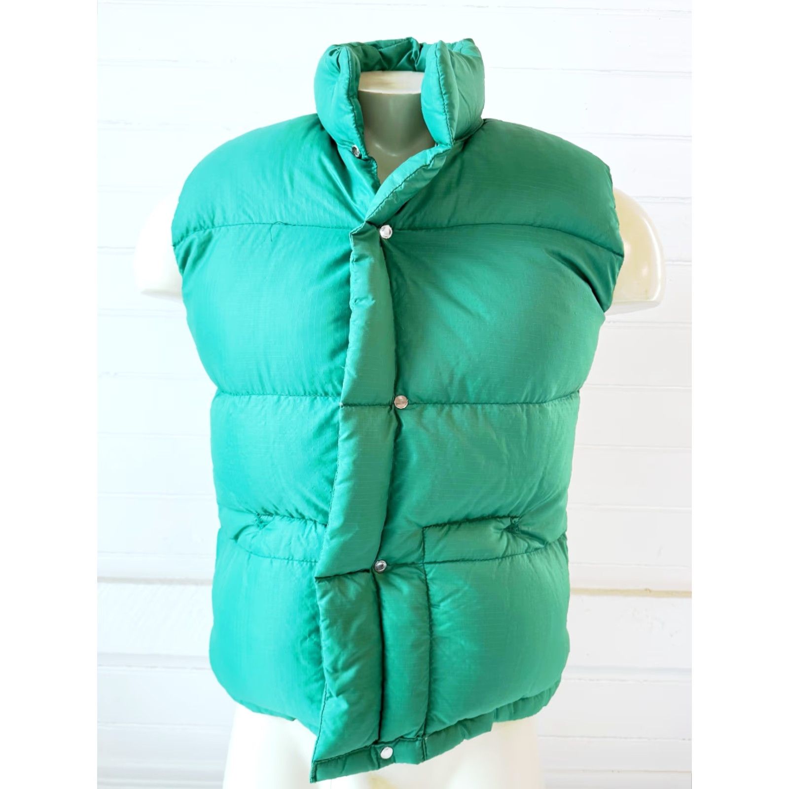 The North Face VINTAGE The North Face Puffer Vest Down 70s 80s Mens Small Green Brown Label Green Size US S / EU 44-46 / 1 - 7 Thumbnail