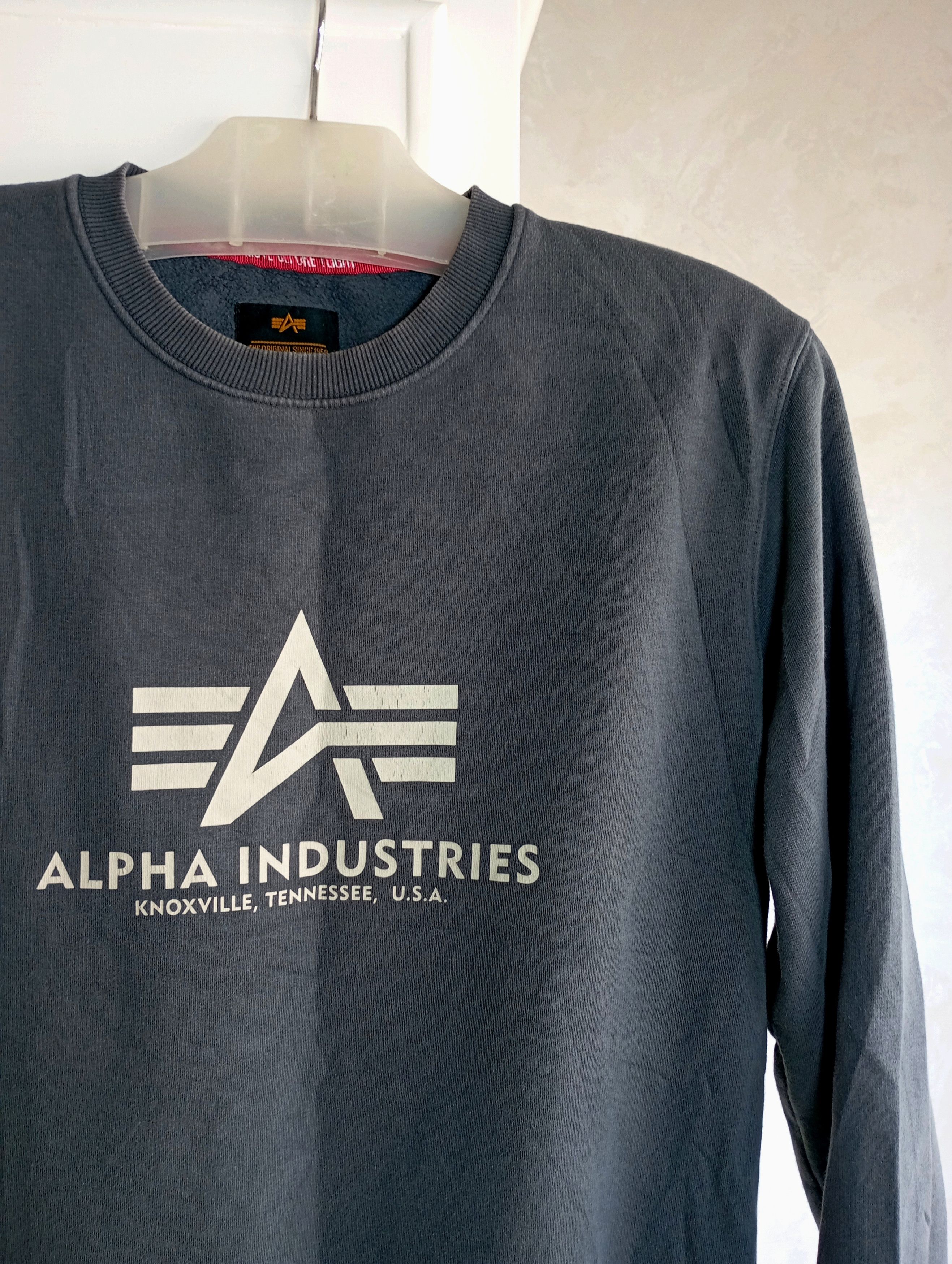 Alpha Industries × Vintage Vintage 90's Alpha Industries Crewneck Size US L / EU 52-54 / 3 - 5 Thumbnail