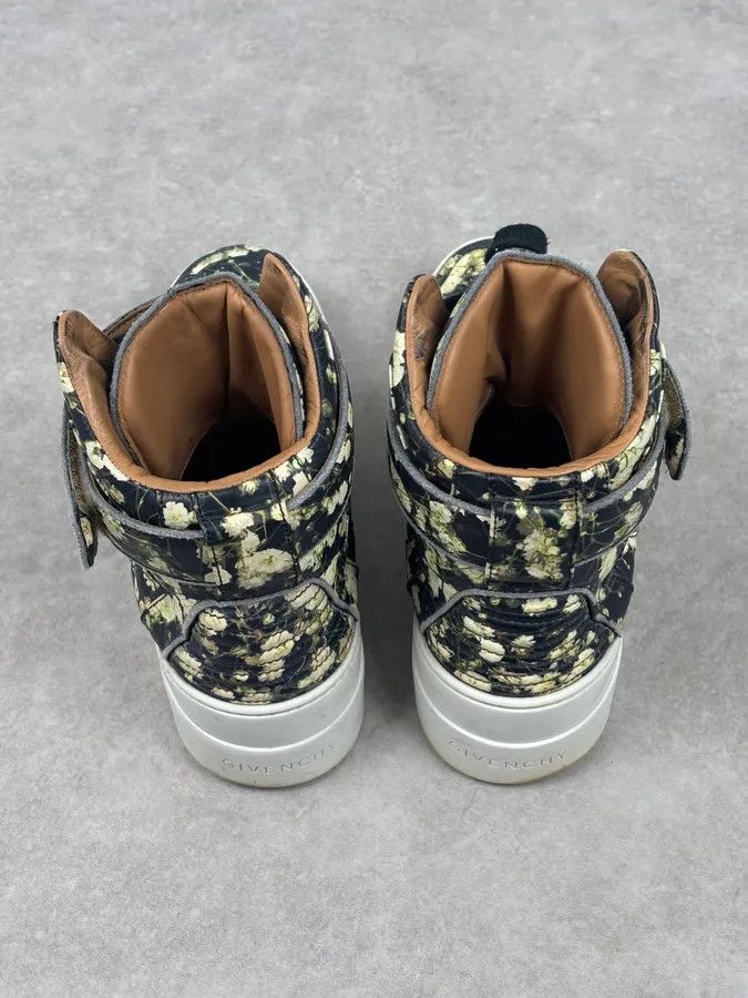 Givenchy SS2015 Givenchy Tyson Black Floral High-Top Sneakers by Riccardo Tisci Size US 10 / EU 43 - 11 Thumbnail